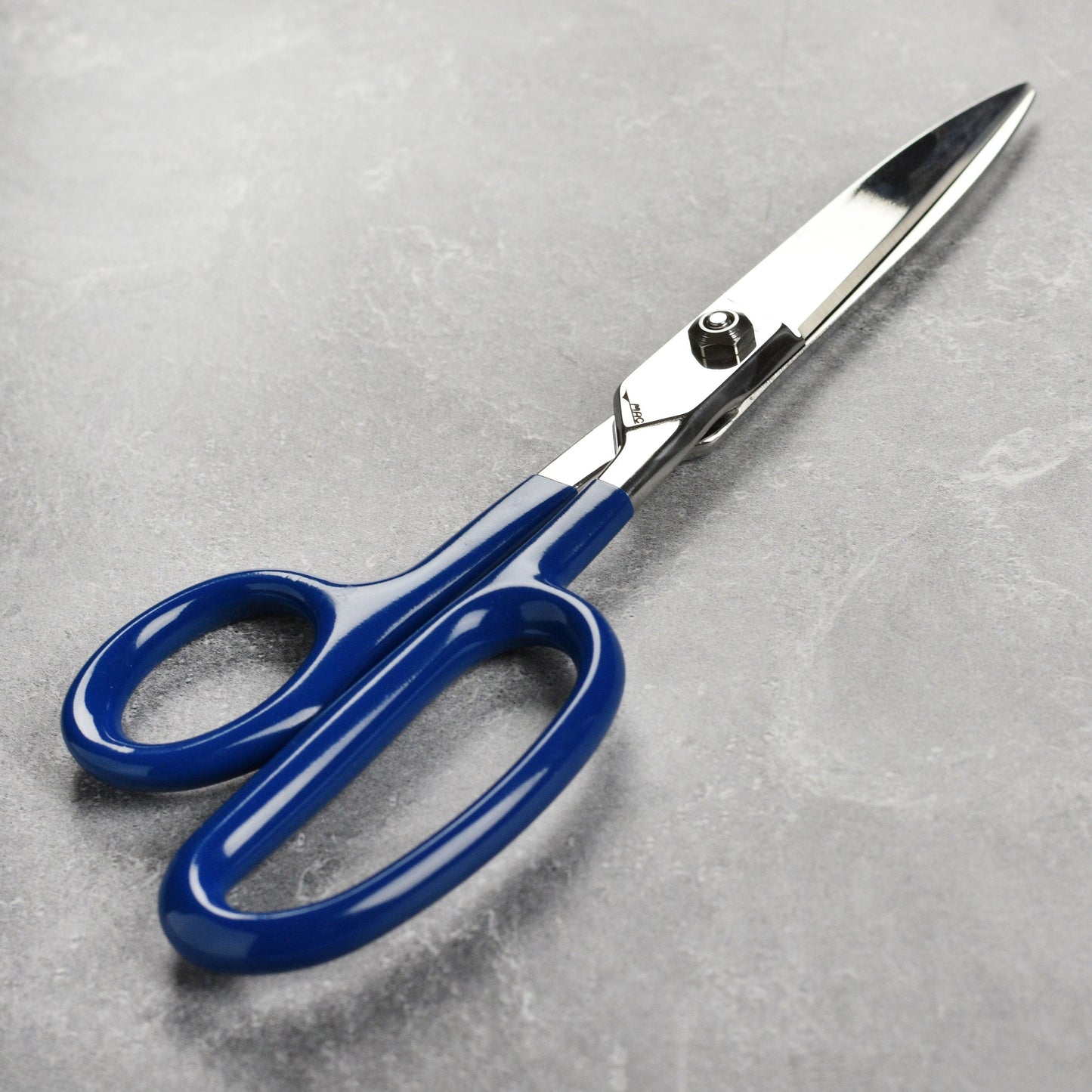 MAC Kitchen Shears