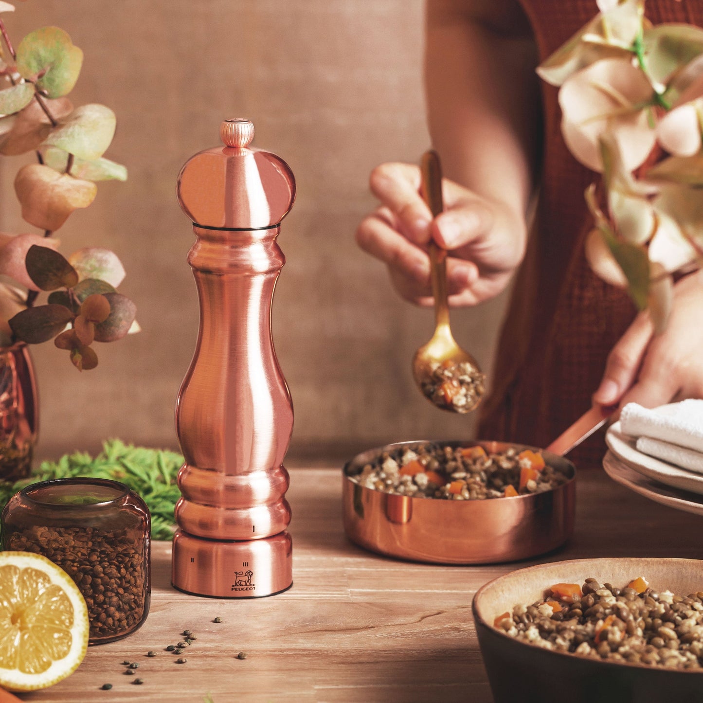 Peugeot Paris Copper 8.75" u'Select Salt & Pepper Mill Set