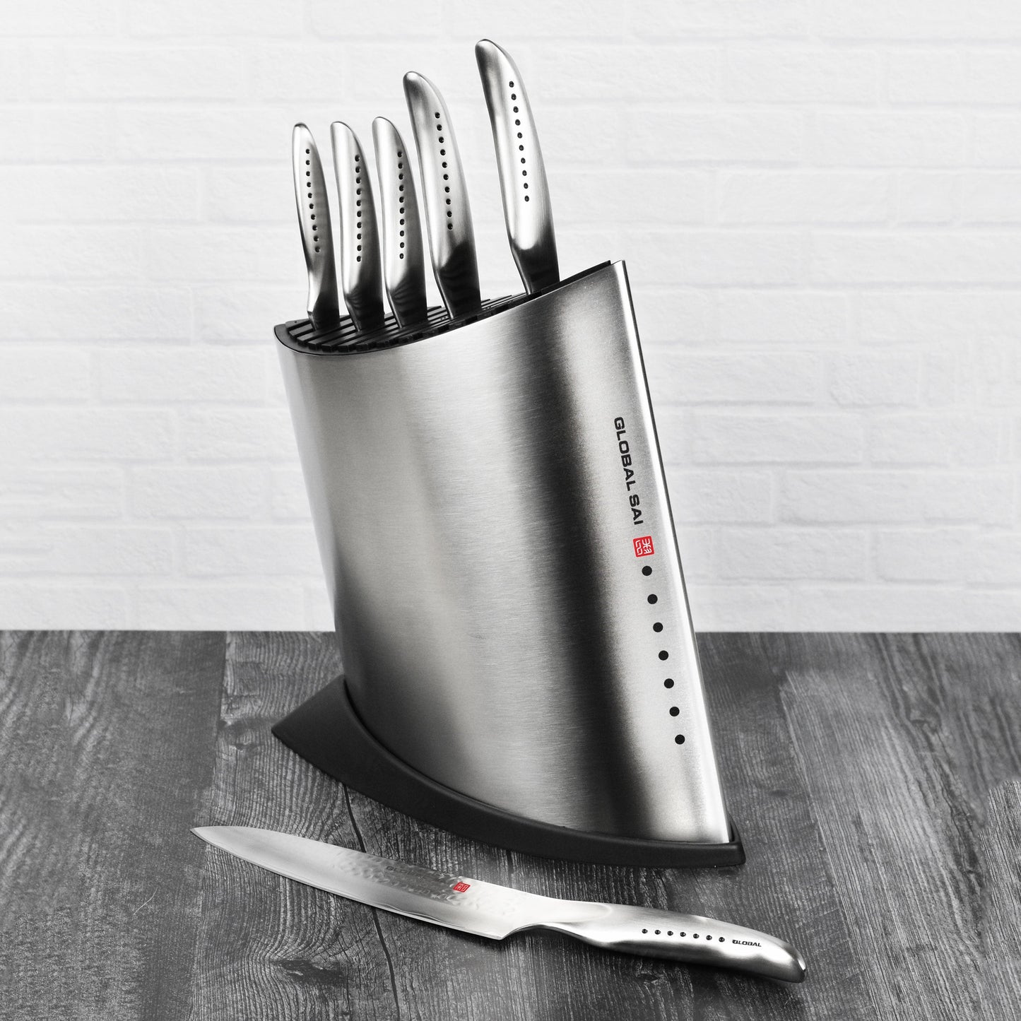 Global Sai 5" Santoku Knife