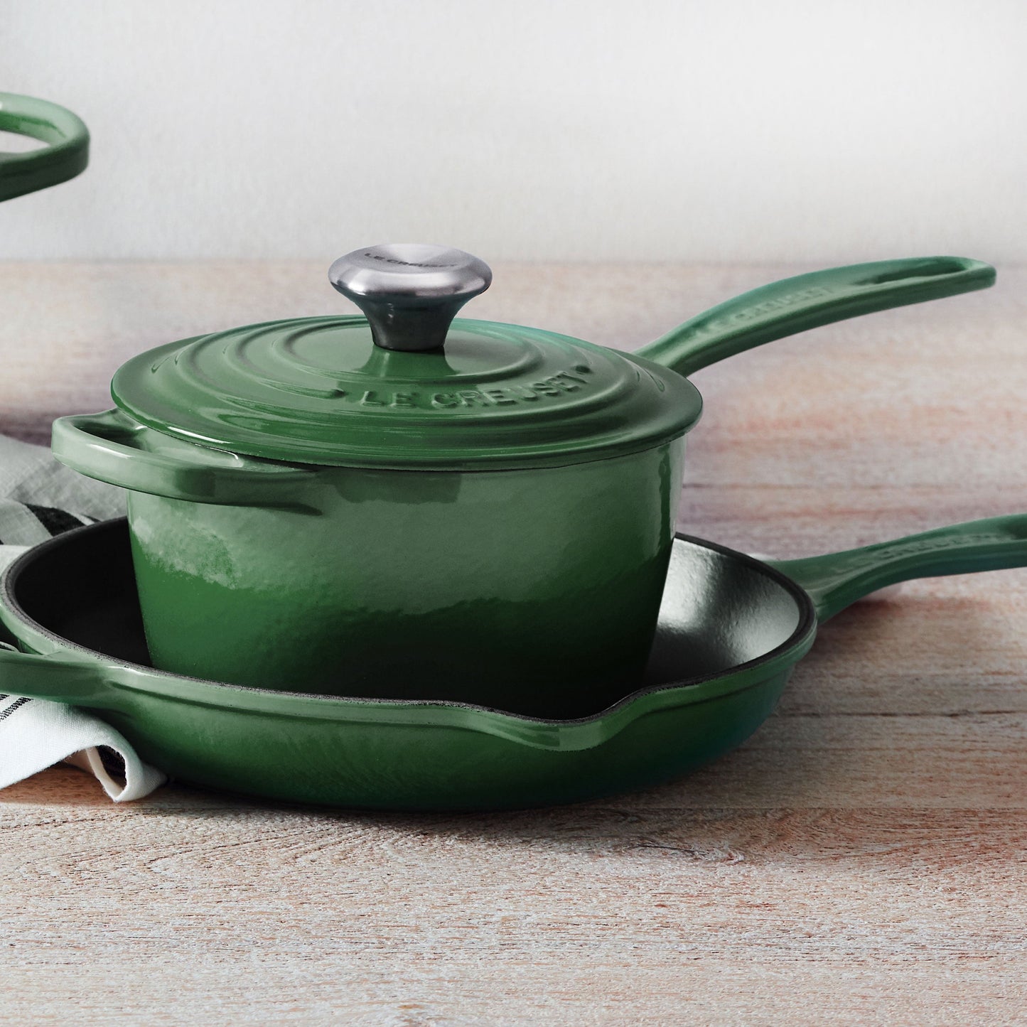 Le Creuset Signature Cast Iron 1.75-quart Artichaut Saucepan