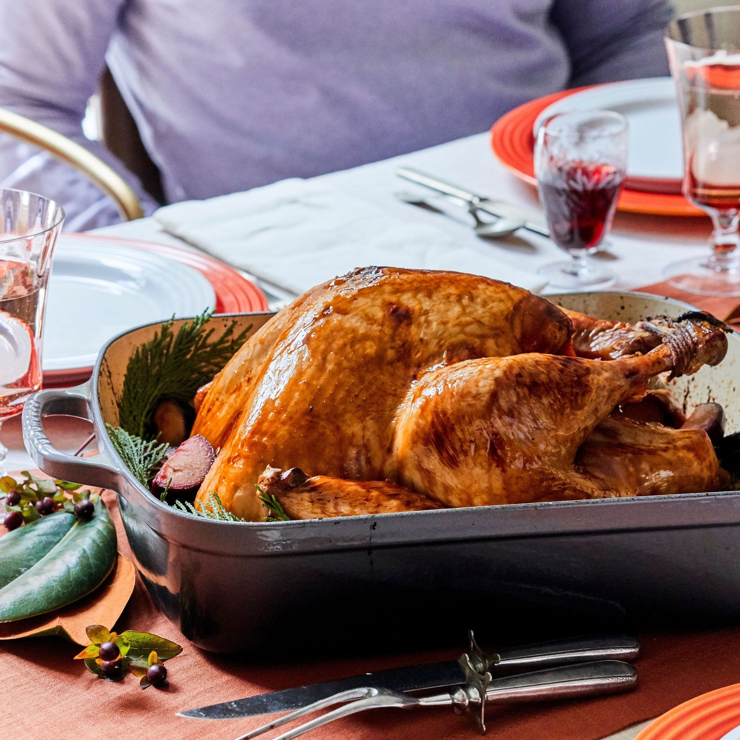 Le Creuset Signature Cast Iron Oyster Roasting Pan, 12.75x9.75"