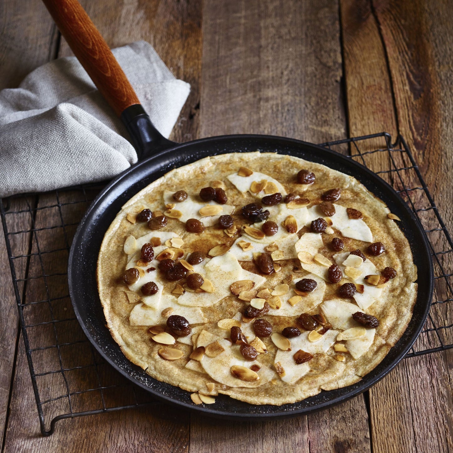 Staub 11" Matte Black Crepe Pan