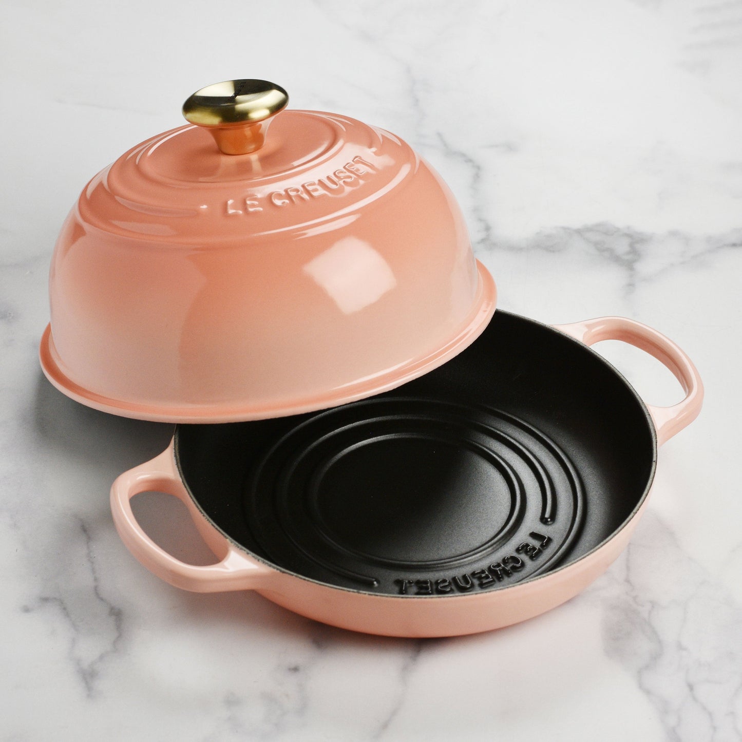 Le Creuset Signature Cast Iron 9.5" Peche Bread Oven