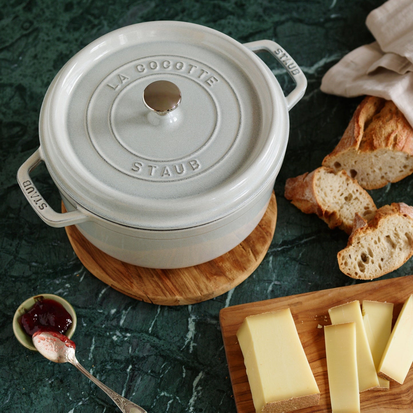 Staub 7-quart White Truffle Round Dutch Oven