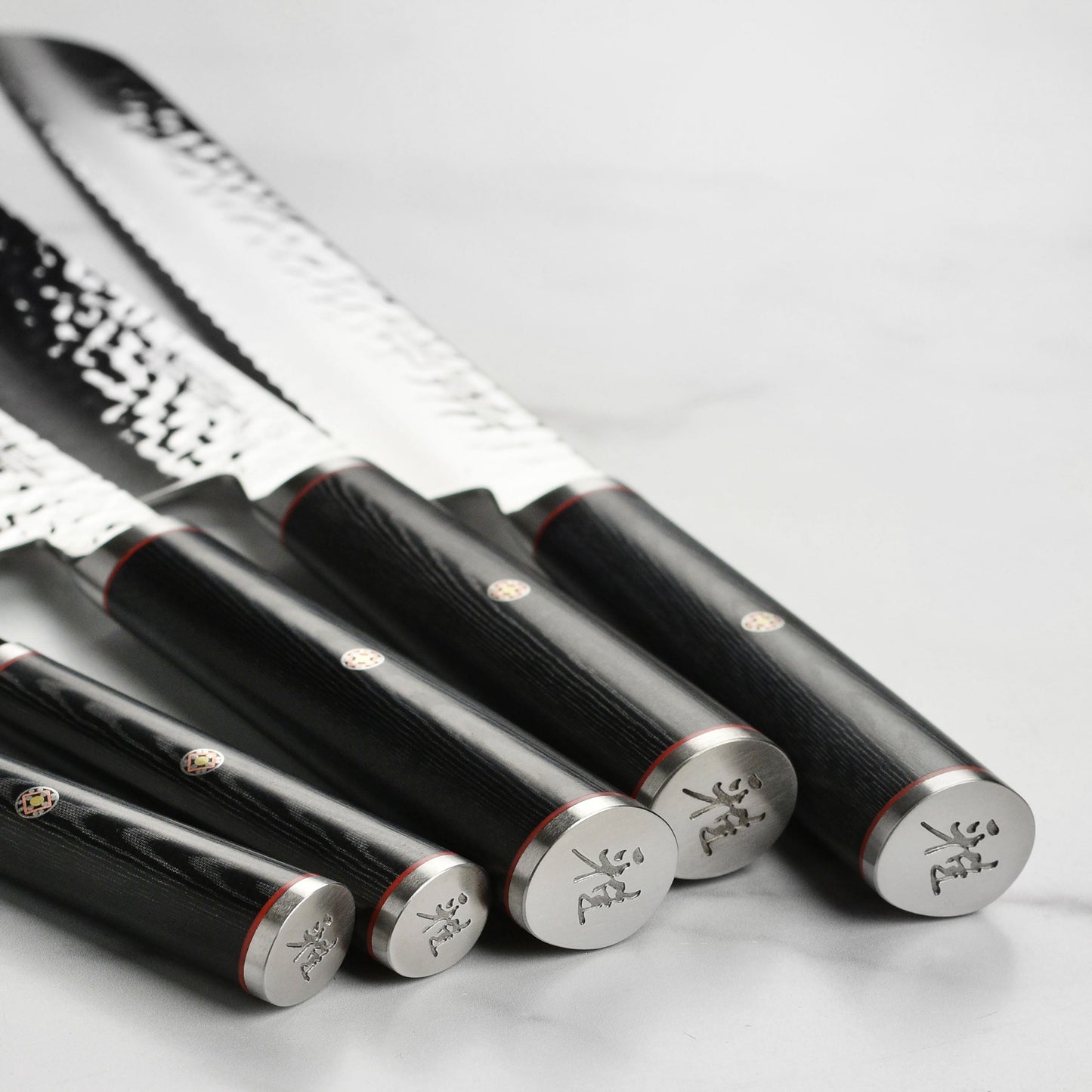 Miyabi Mizu SG2 10 Piece Magnetic Easel Knife Set