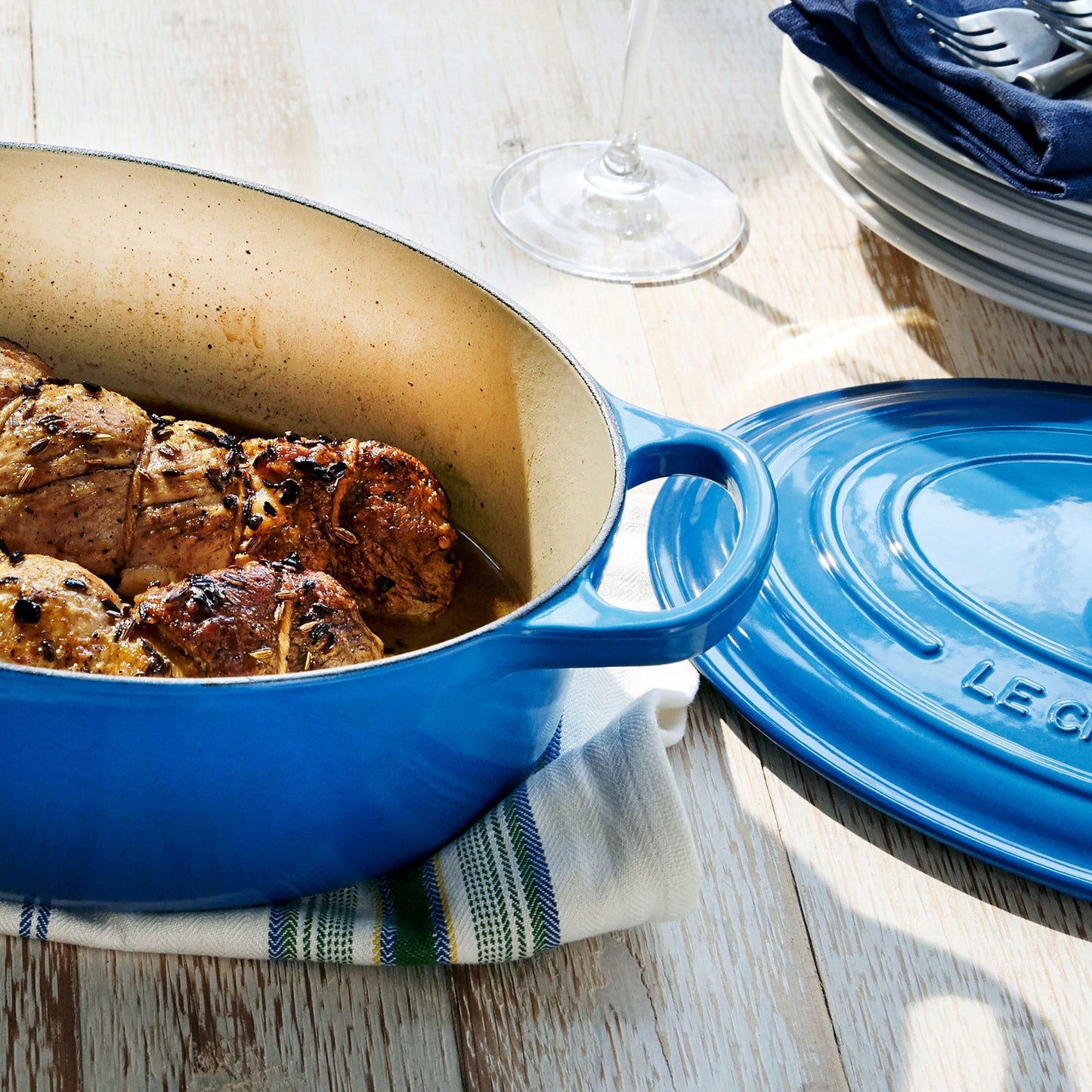 Le Creuset Signature Cast Iron 6.75-quart Marseille Oval Dutch Oven