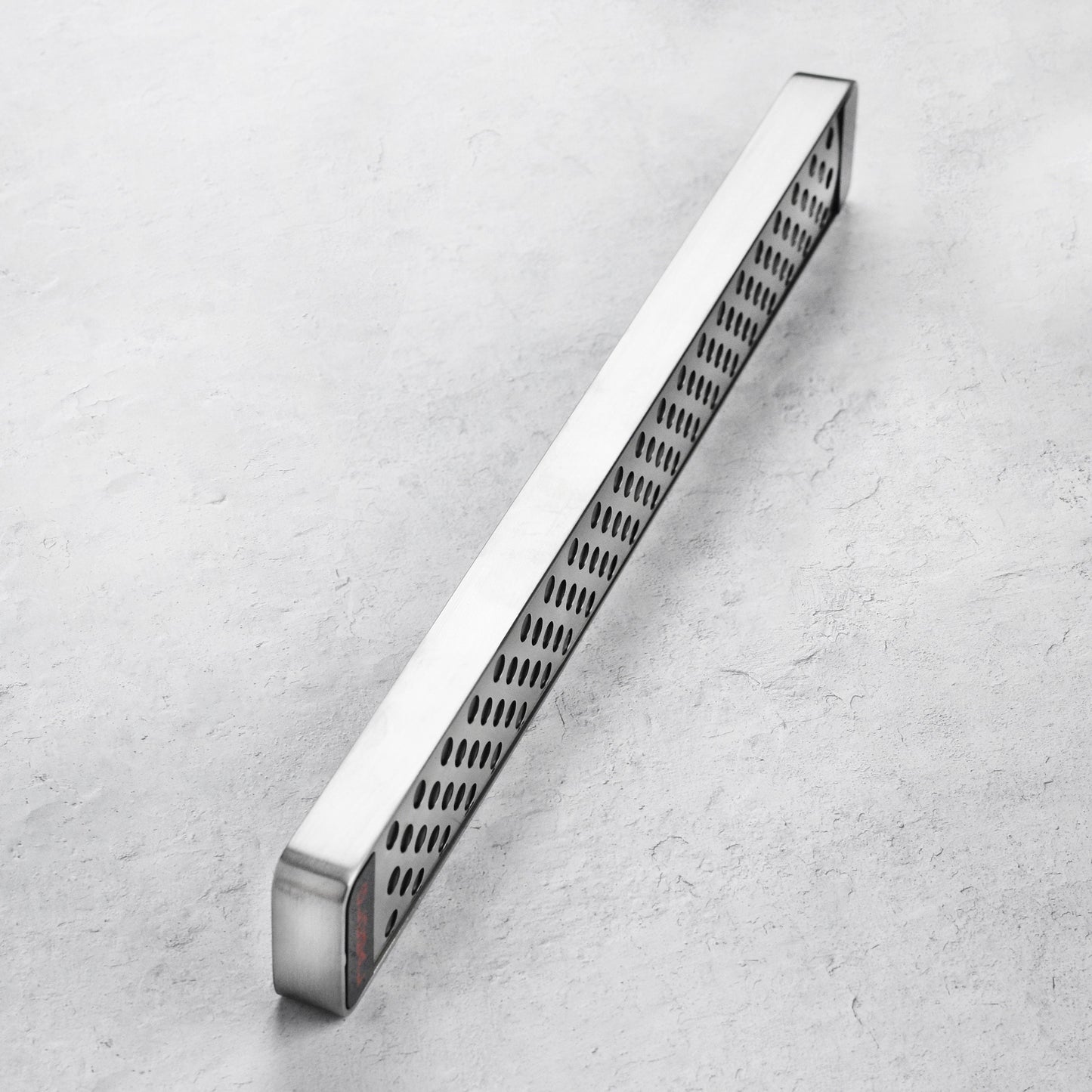Global 16" Magnetic Knife Bar