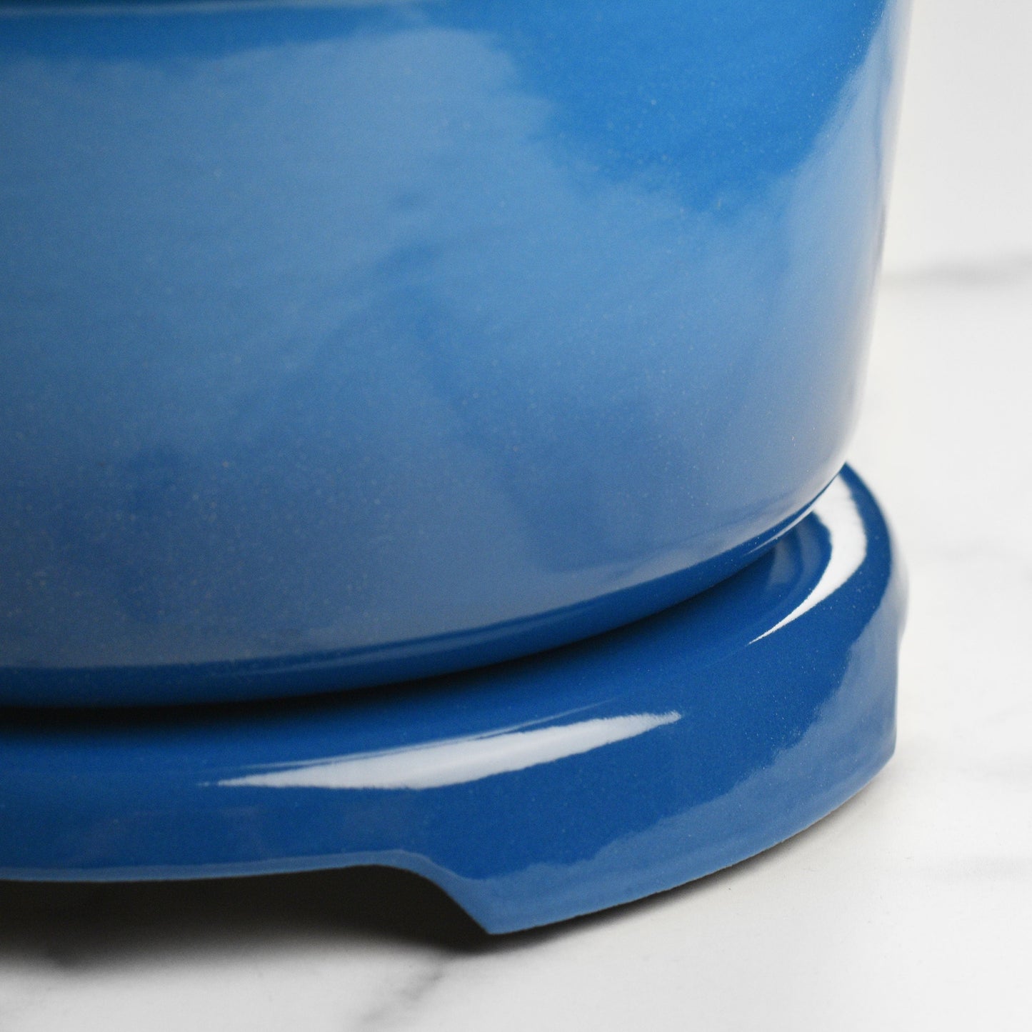 Le Creuset Signature Cast Iron 8.8" Marseille Round Trivet