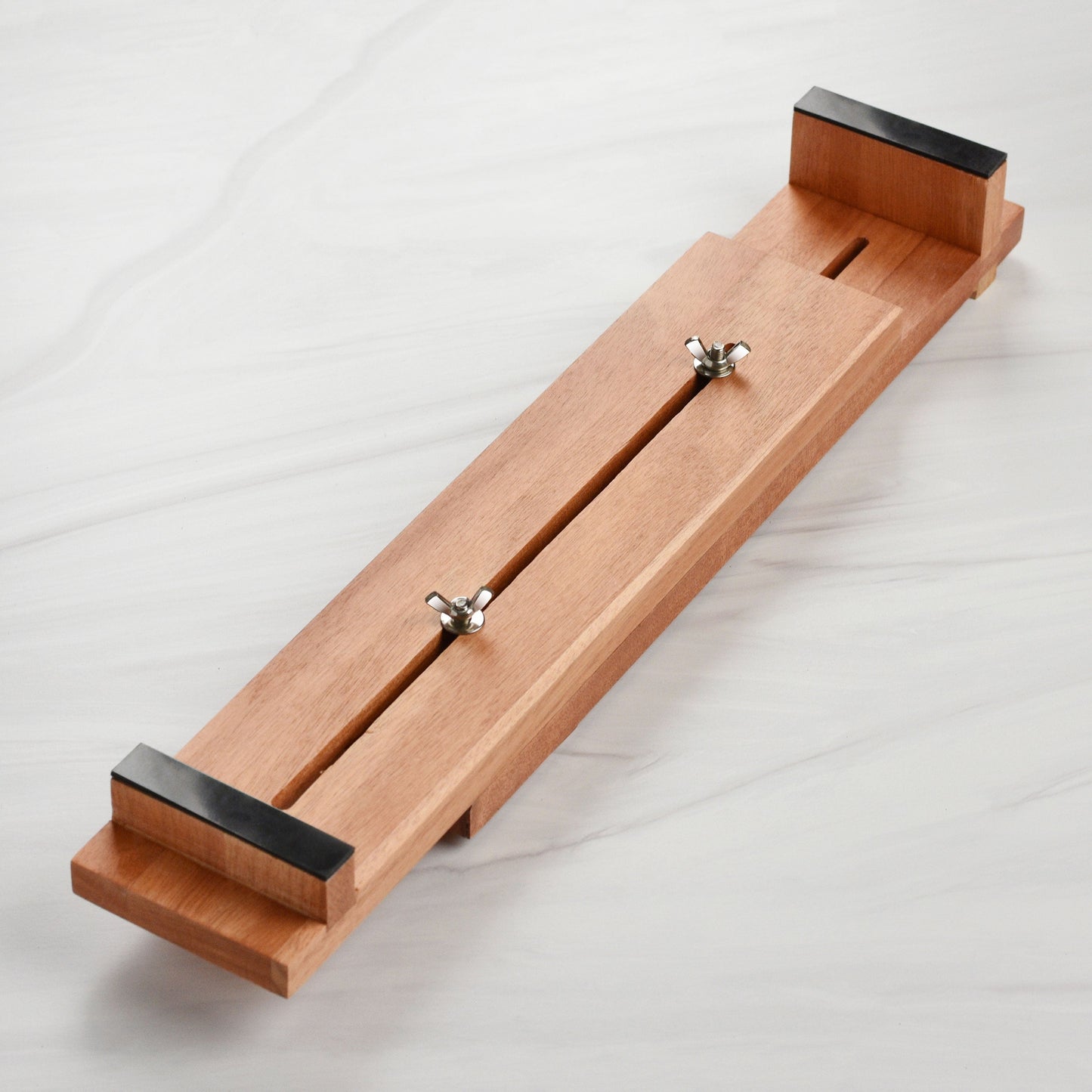 Yaxell Sharpening Stone Sink Bridge