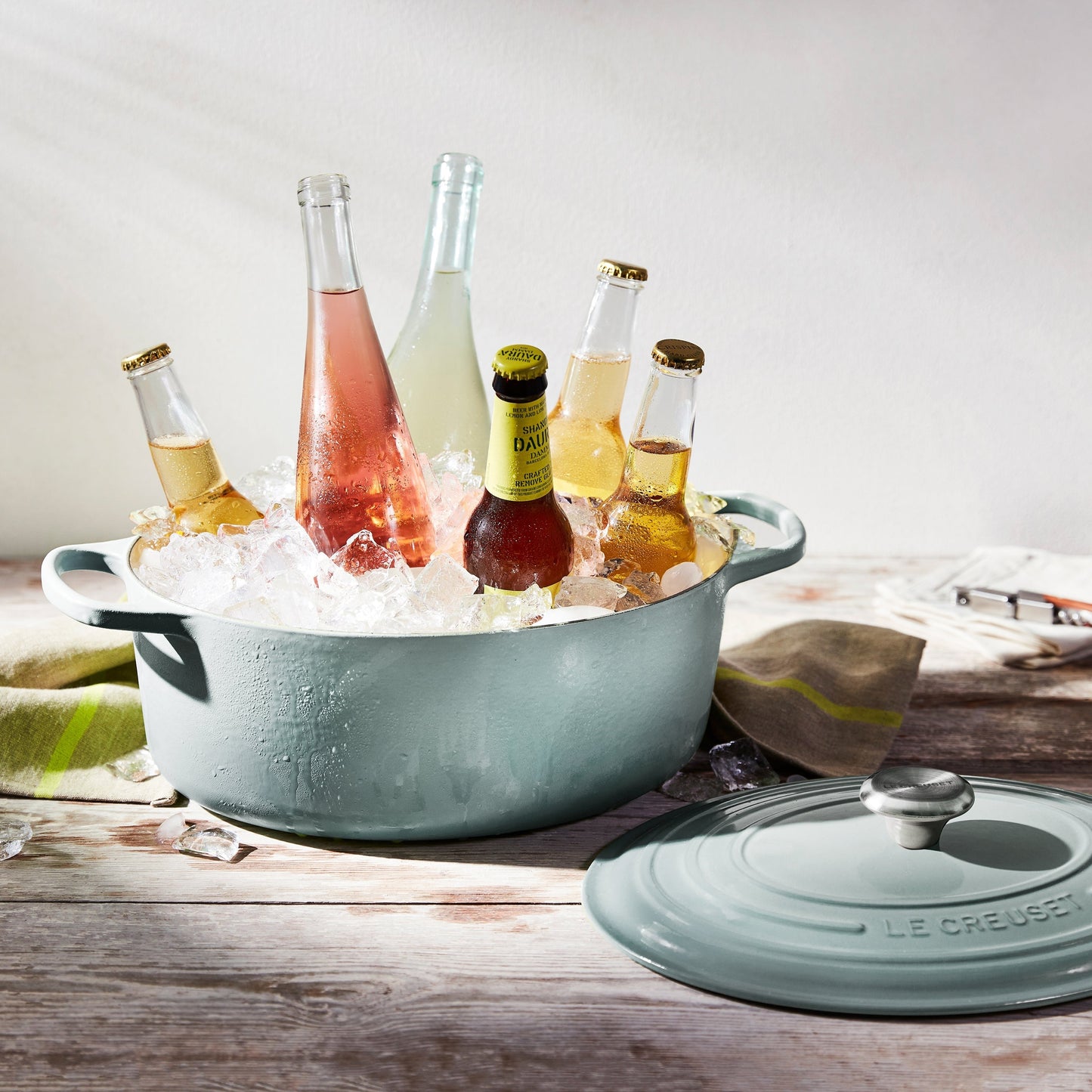 Le Creuset Signature Cast Iron 6.75-quart Sea Salt Oval Dutch Oven