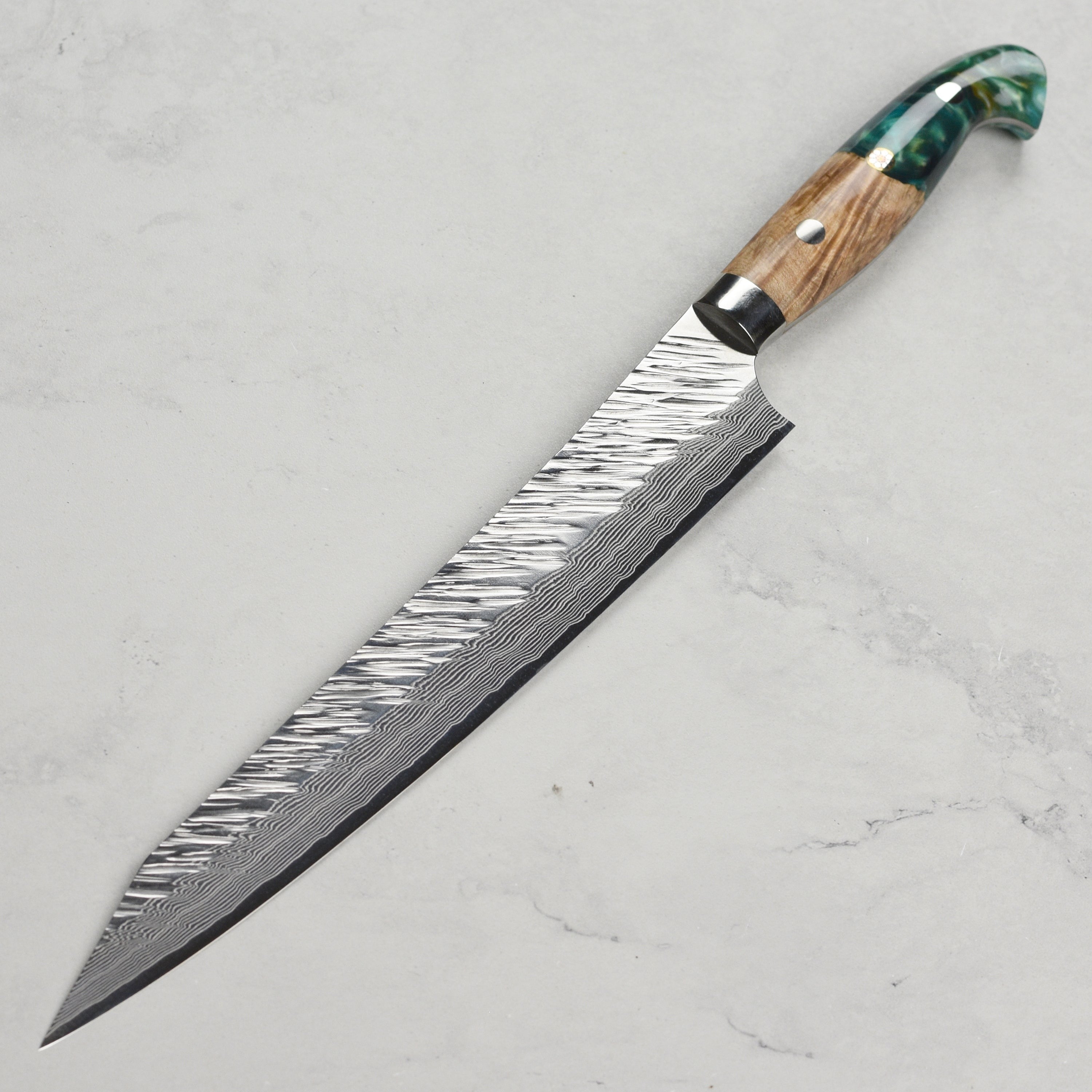 Kurosaki Fujin Forged SG2 Damascus 9.4" Sujihiki with Saya