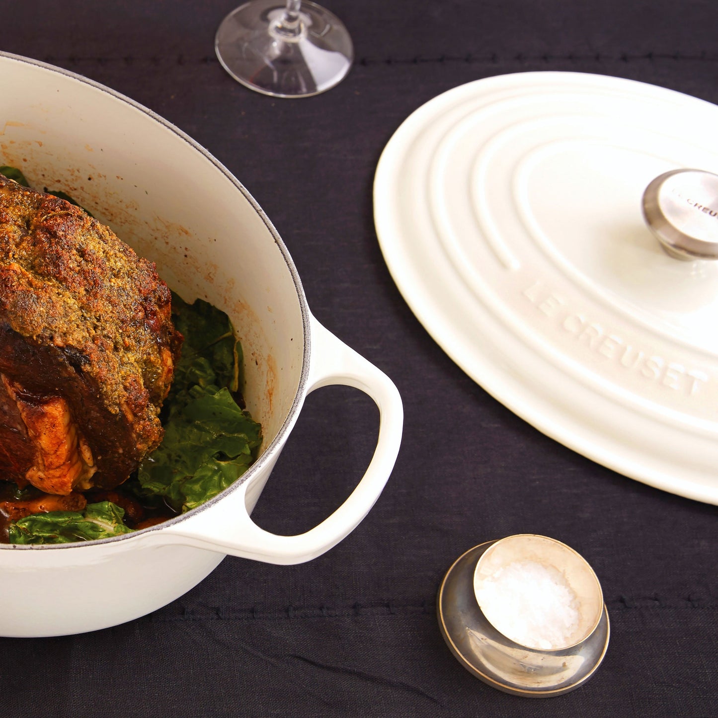 Le Creuset Signature Cast Iron 5-quart White Oval Dutch Oven