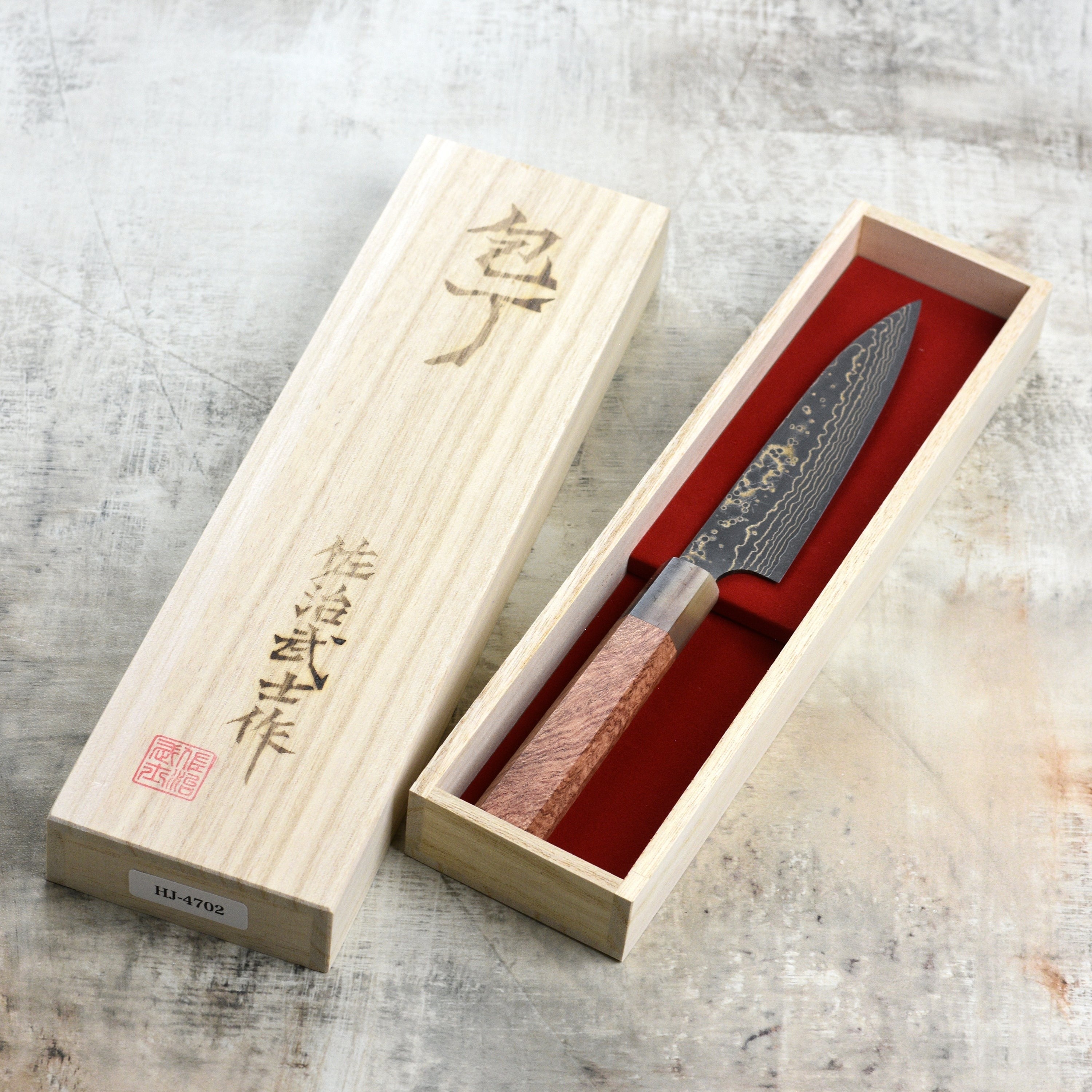 Saji Black Gold Damascus 5.1" Petty, Quince Wood