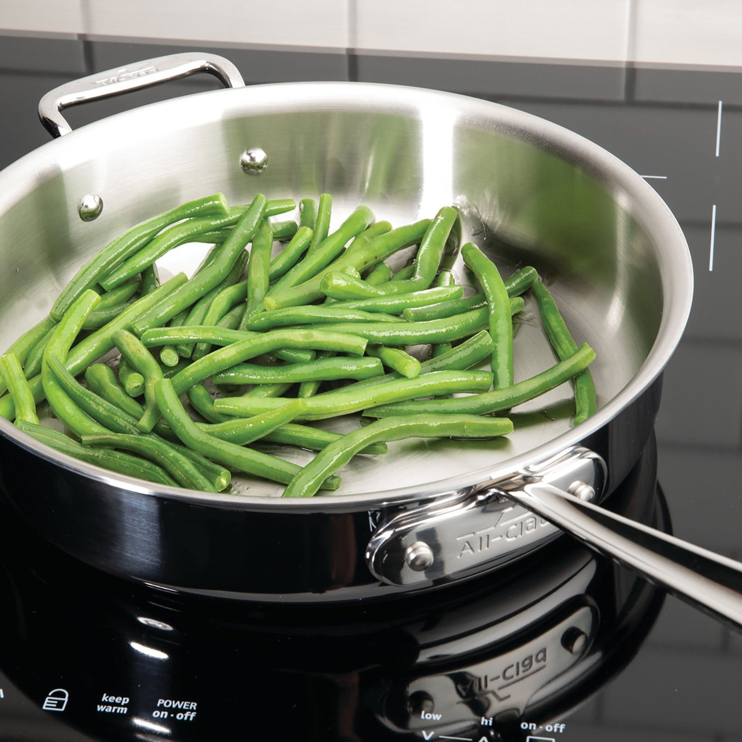 All-Clad d3 Stainless 6-quart Saute Pan