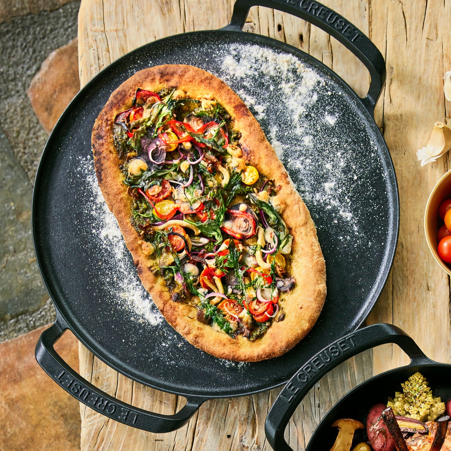 Le Creuset Alpine Outdoor Cast Iron 15" Pizza Pan