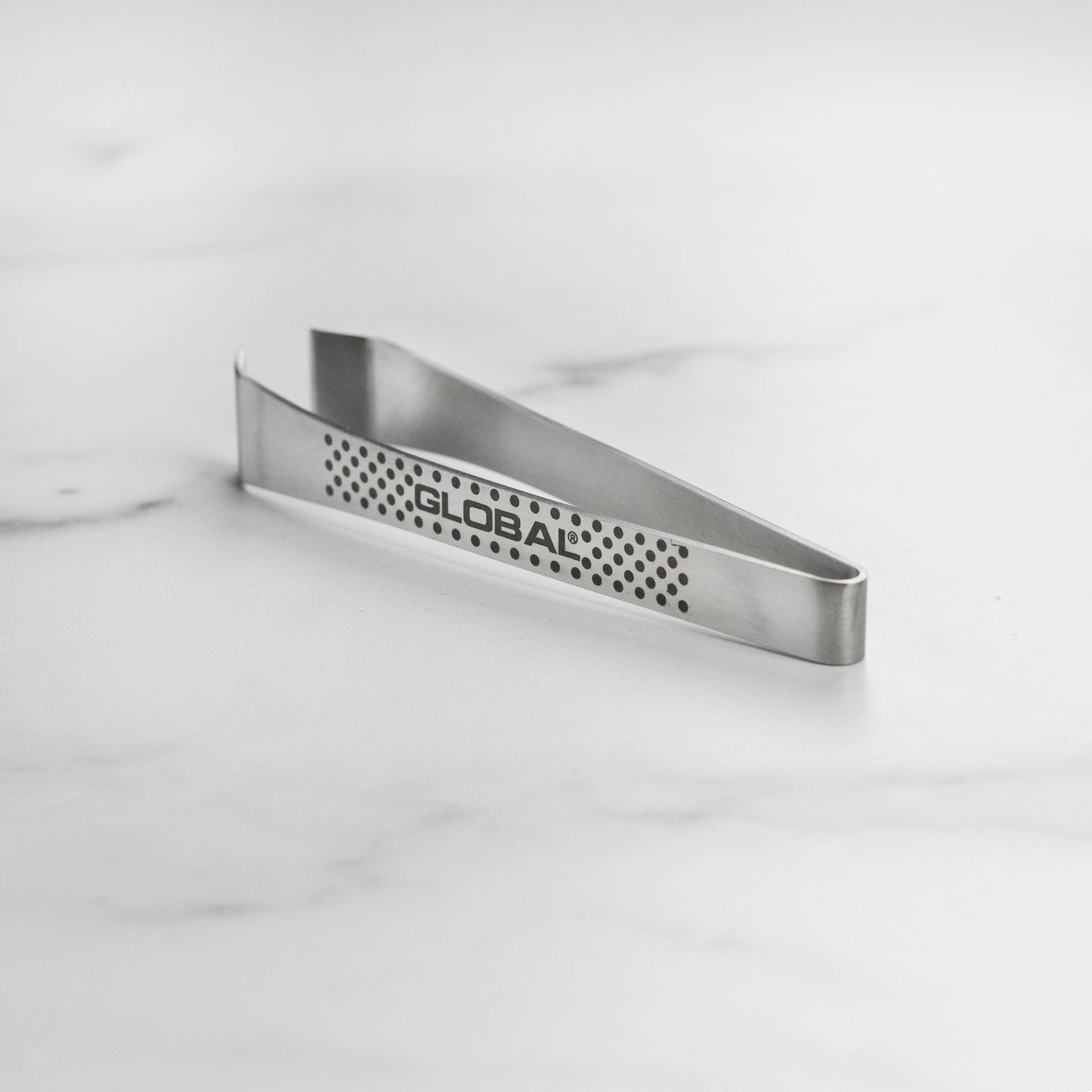 Global 4.5" Fish Bone Tweezers