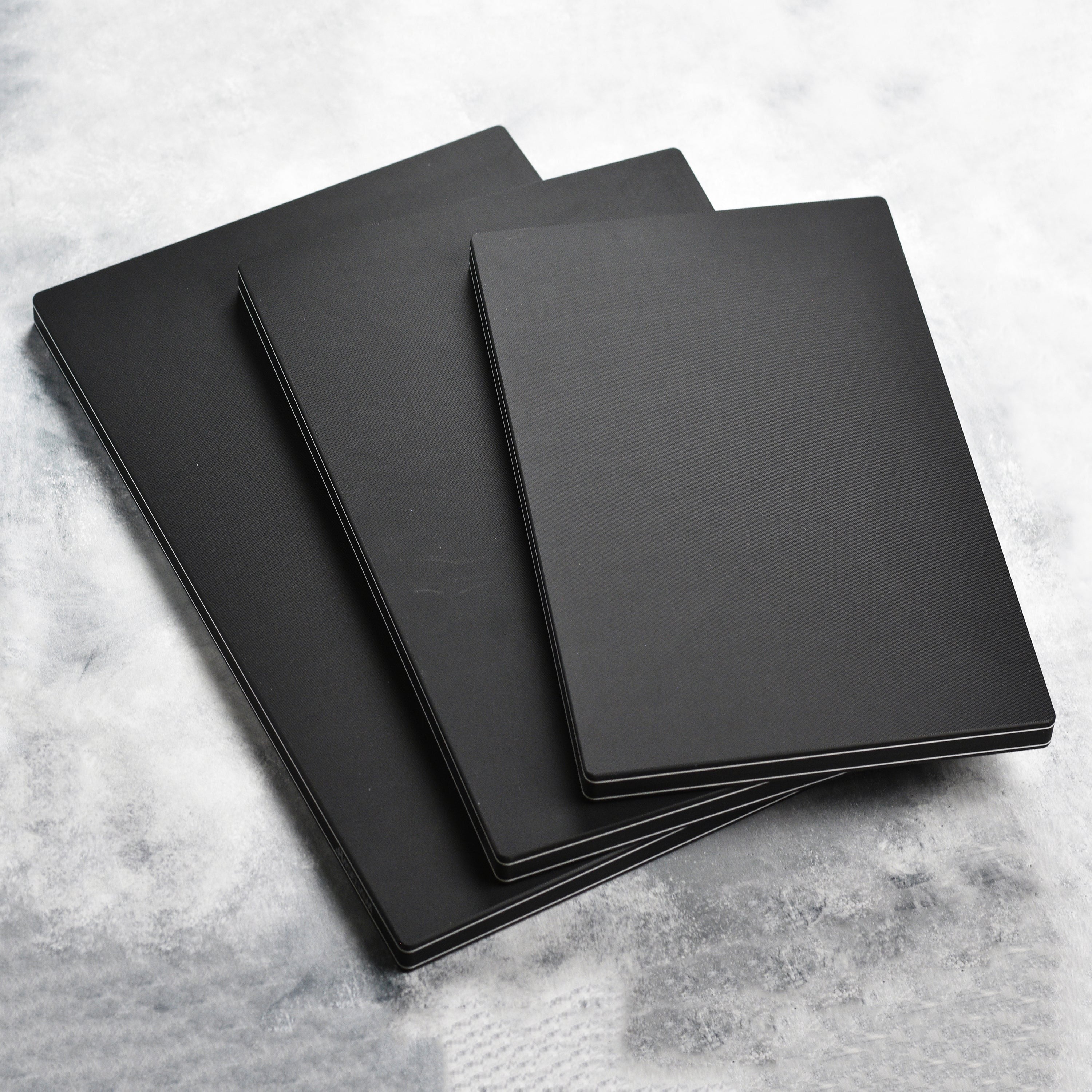 Hasegawa Pro-PE Black Cutting Board, 23.6 x 15.7"