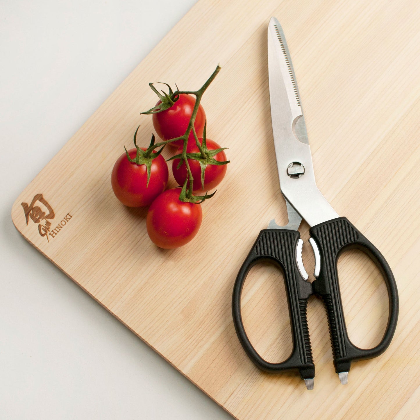 Shun 10.75" x 8.25" x 0.5" Hinoki Cutting Board