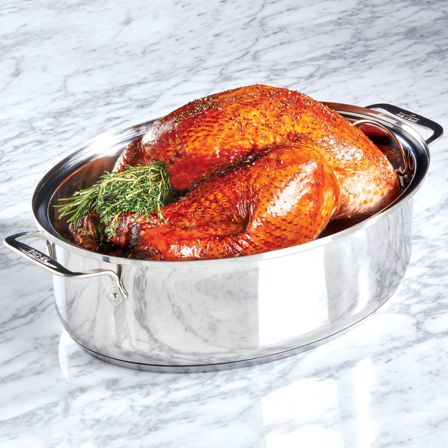 All-Clad Covered Oval Roaster, 15x11"