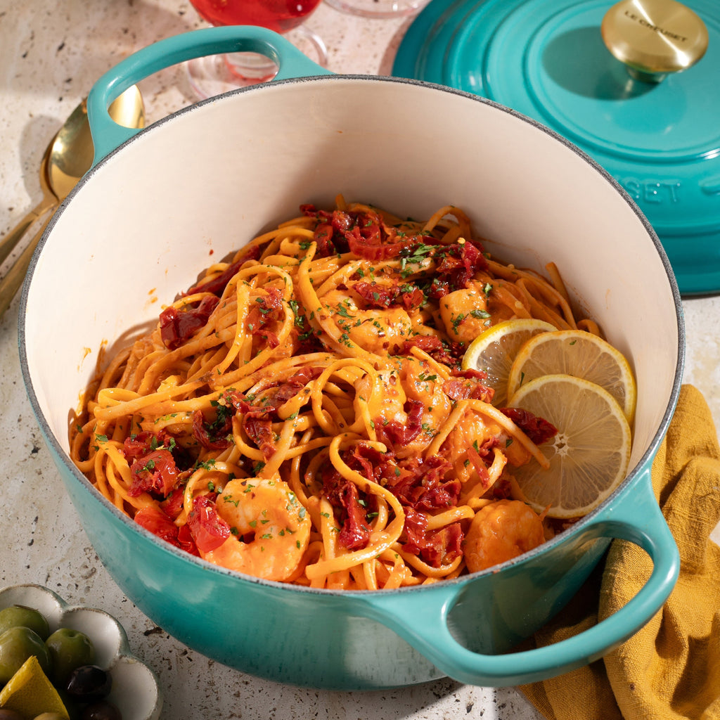 Le Creuset Signature Cast Iron 7.25-quart Bleu Riviera Round Dutch Oven