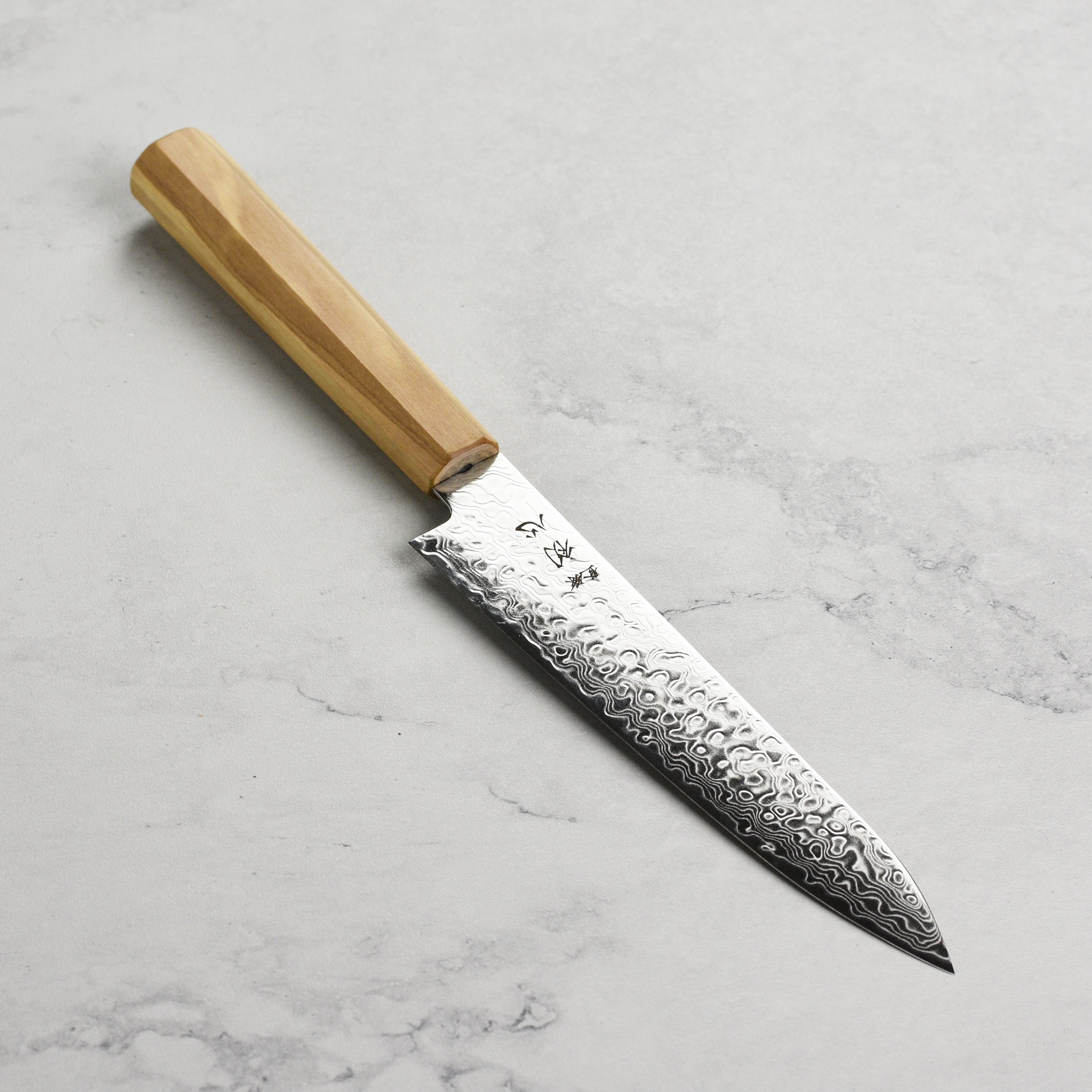 Hatsukokoro Ryuhyo SG2 Damascus 5.9" Petty, Olivewood