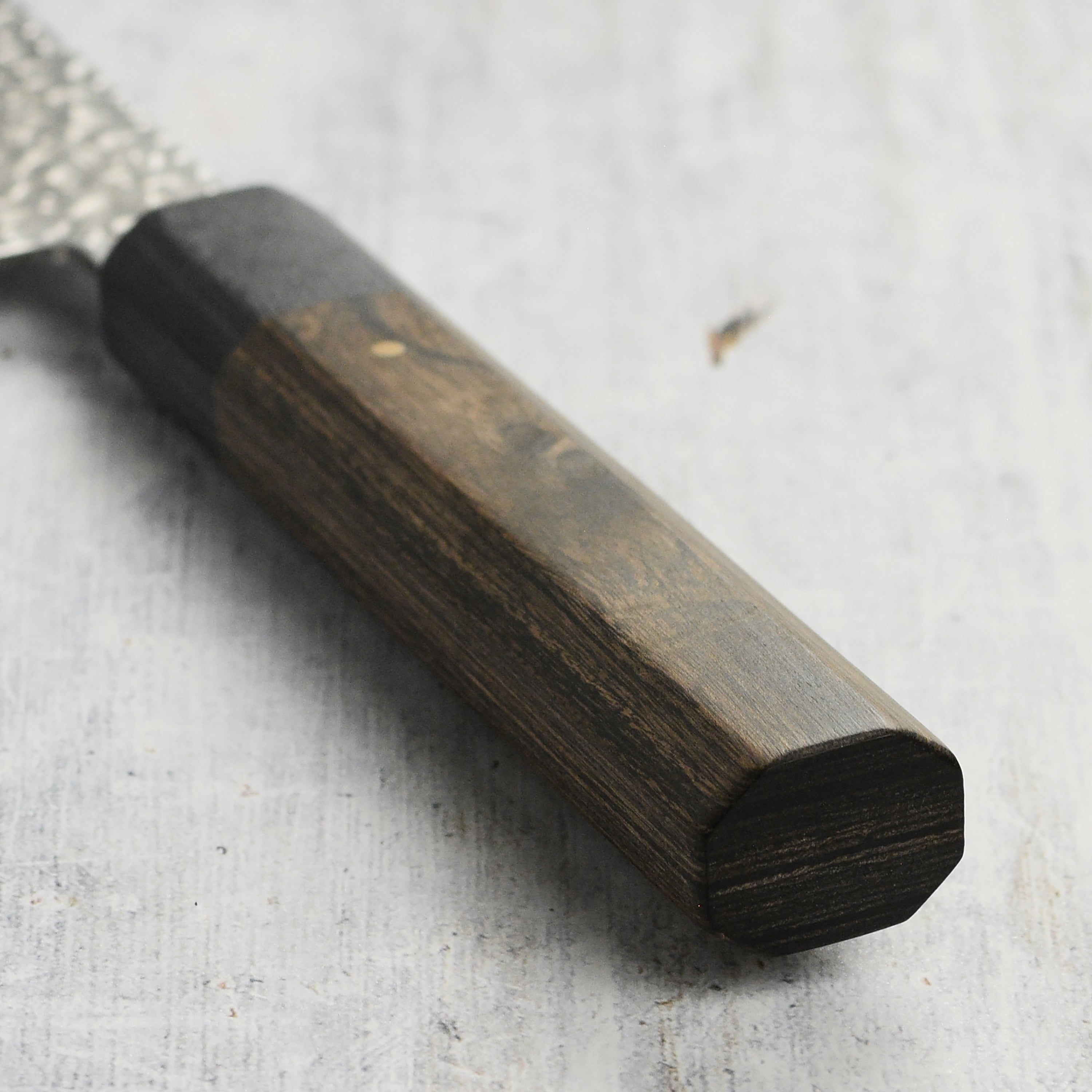 Ittetsu VG10 Hammered Damascus 9.4" Gyuto