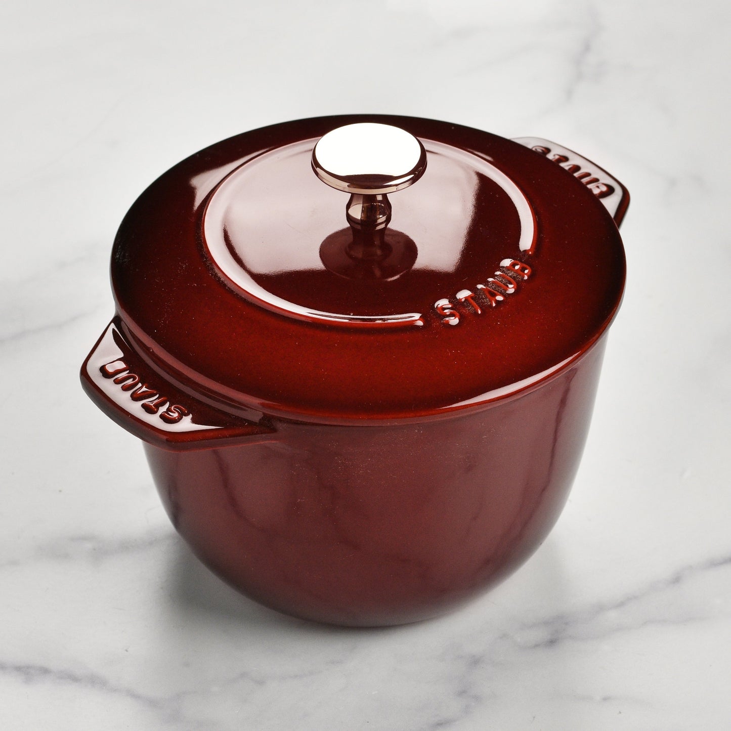 Staub 1.5-quart Grenadine Petite French Oven