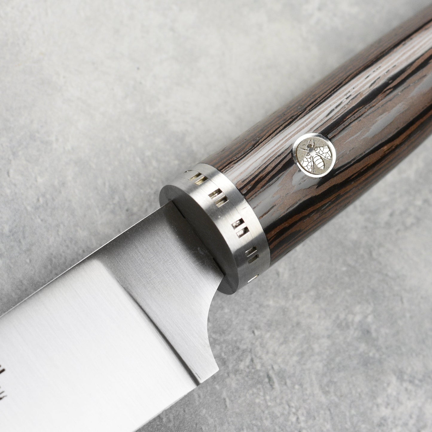 Laguiole en Aubrac 7 Piece Magnetic Knife Block Set