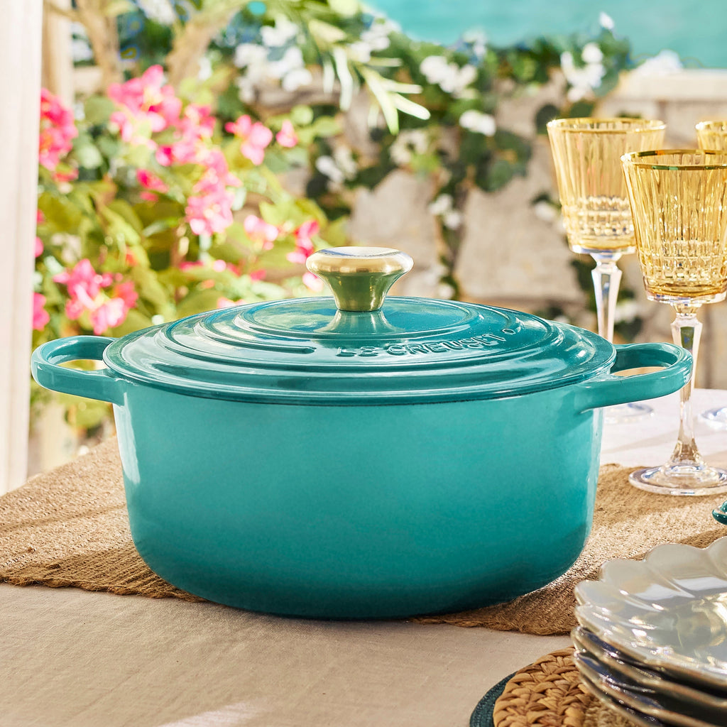 Le Creuset Signature Cast Iron 4.5-quart Bleu Riviera Round Dutch Oven