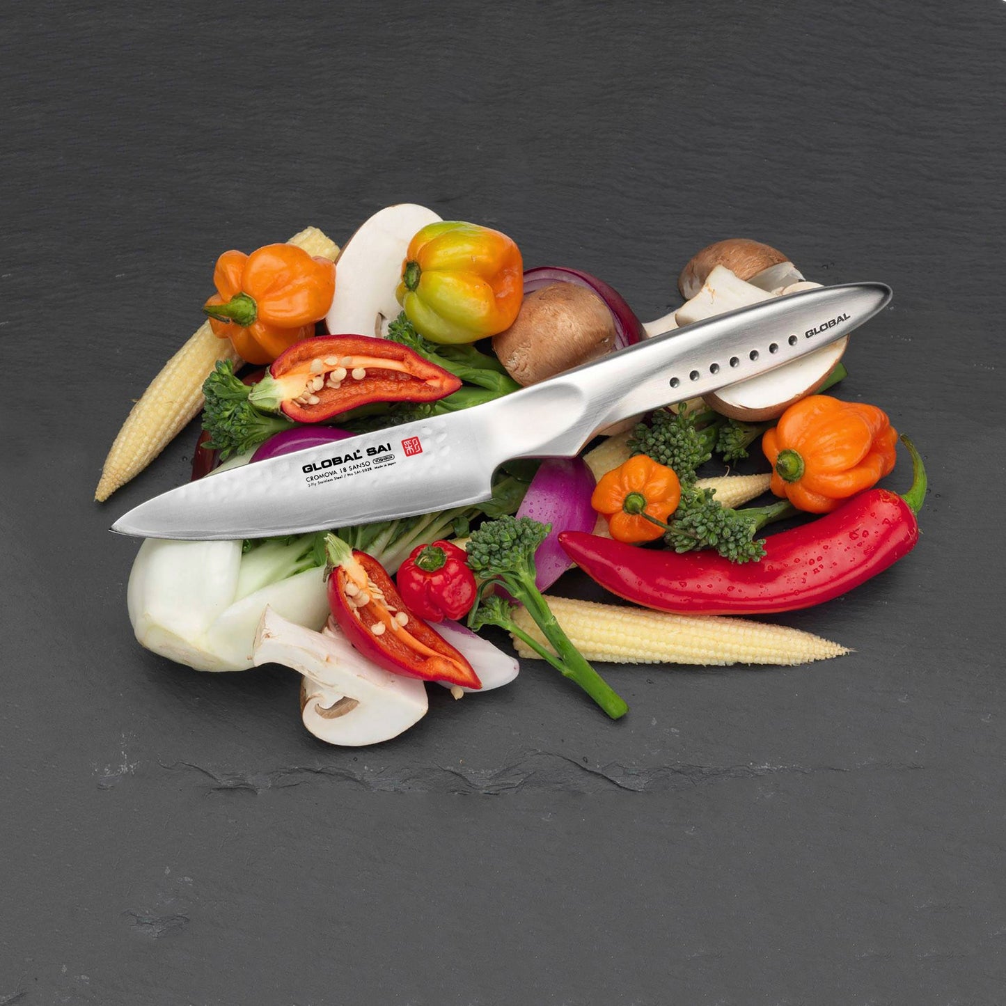 Global Sai 4" Paring Knife