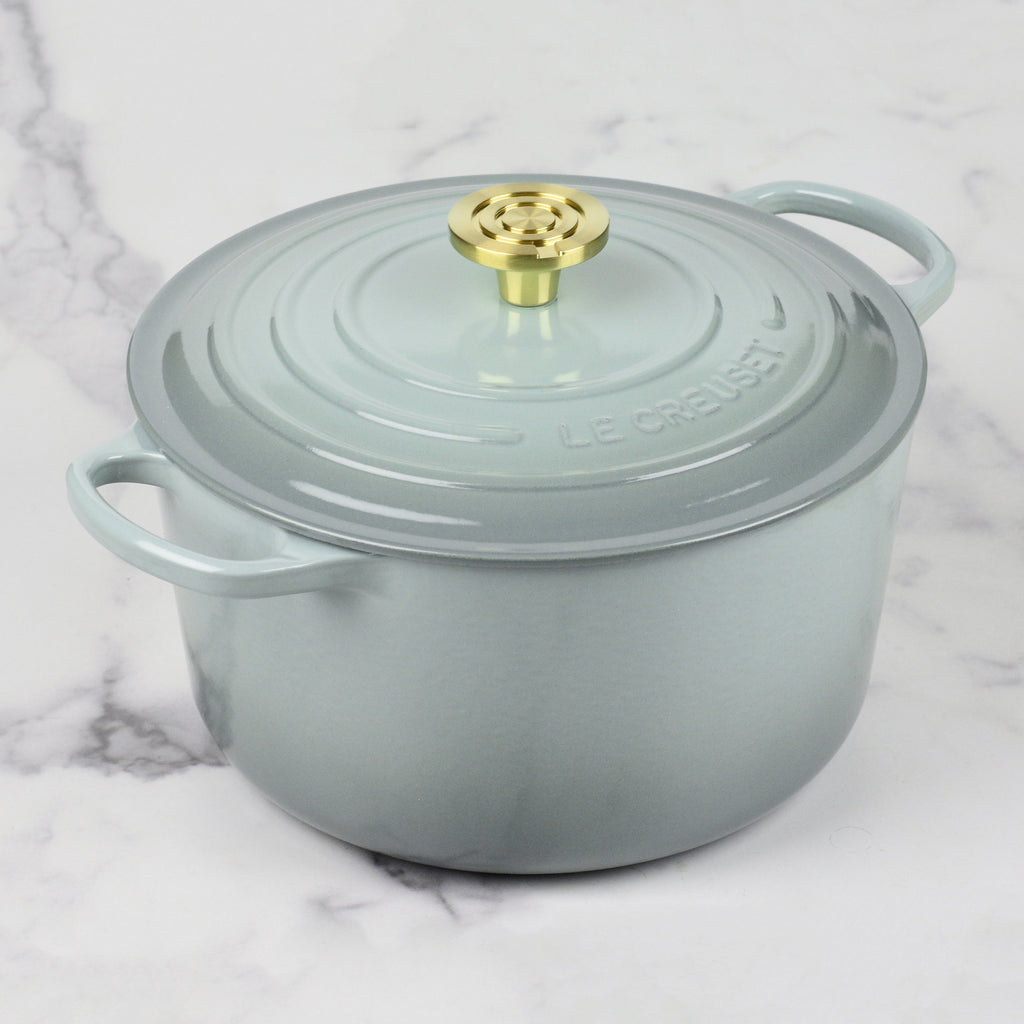 Le Creuset Signature Cast Iron 6.5-quart Sea Salt Round Deep Oven with Light Gold Crucible Knob