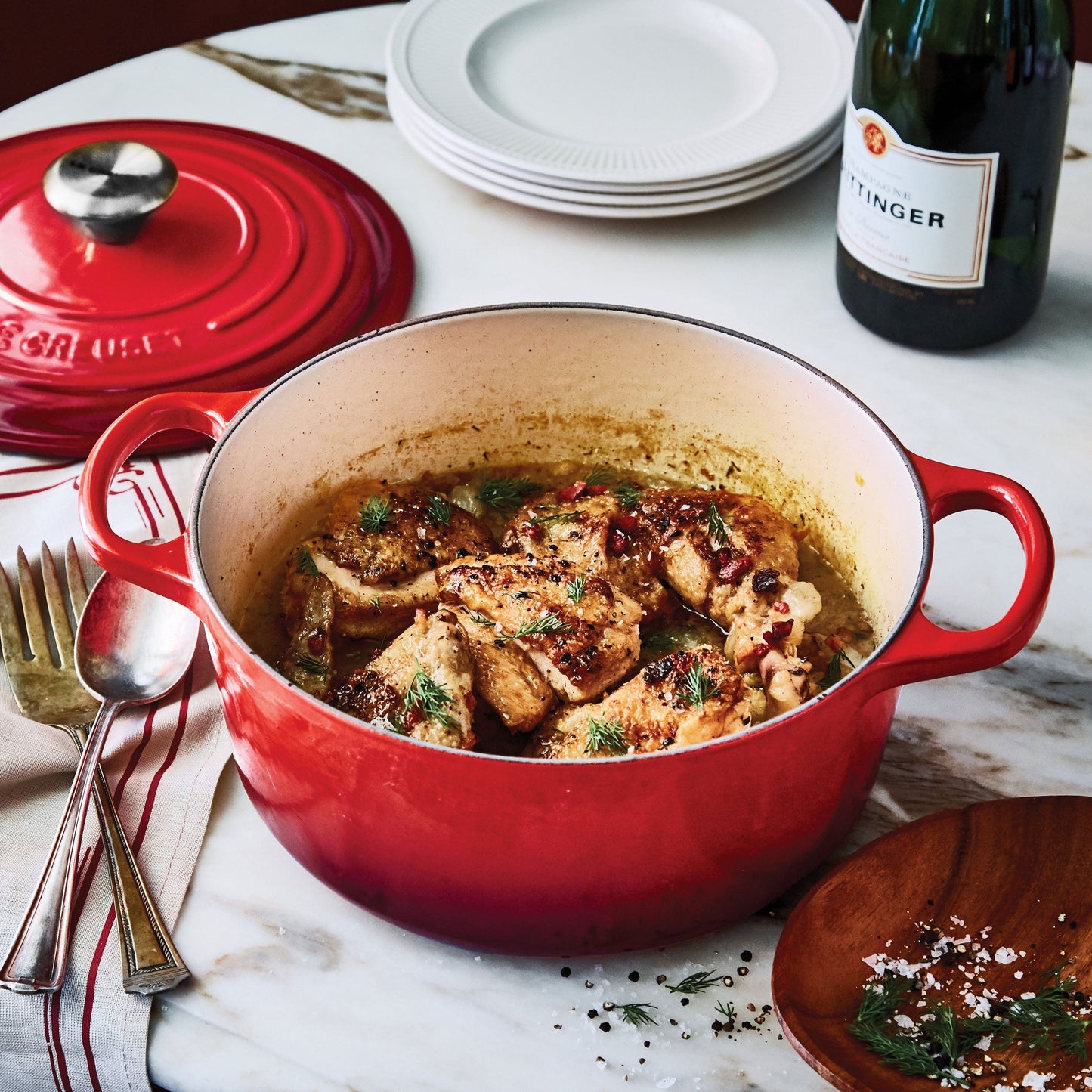 Le Creuset Signature Cast Iron 2-quart Cerise Round Dutch Oven