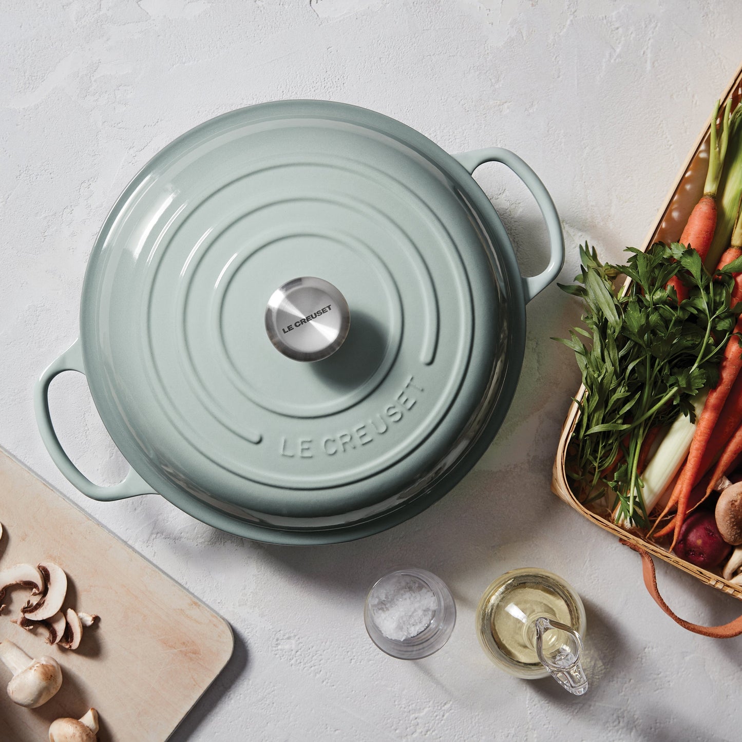 Le Creuset Signature Cast Iron 5-quart Sea Salt Braiser