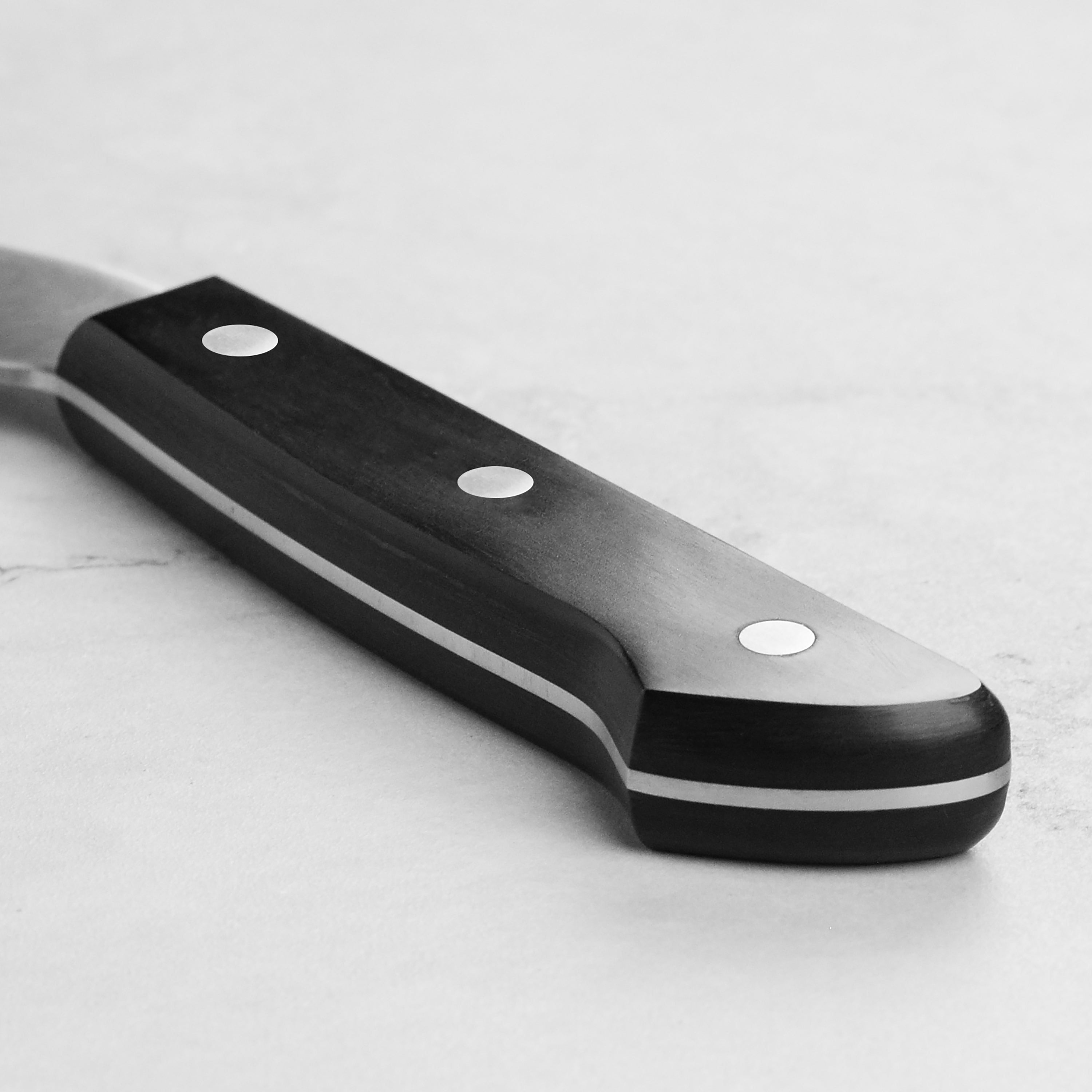 MAC Chef Series 7.5" Offset Bread Knife