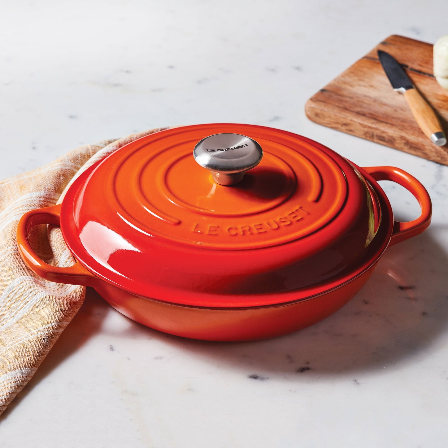 Le Creuset Signature Cast Iron 3.5-quart Flame Braiser