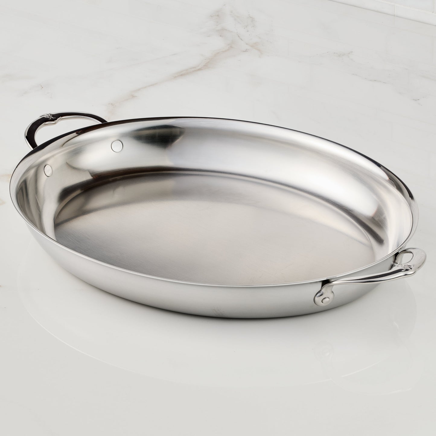Hestan Tri-Ply Oval Roasting Pan, 17.5x14"