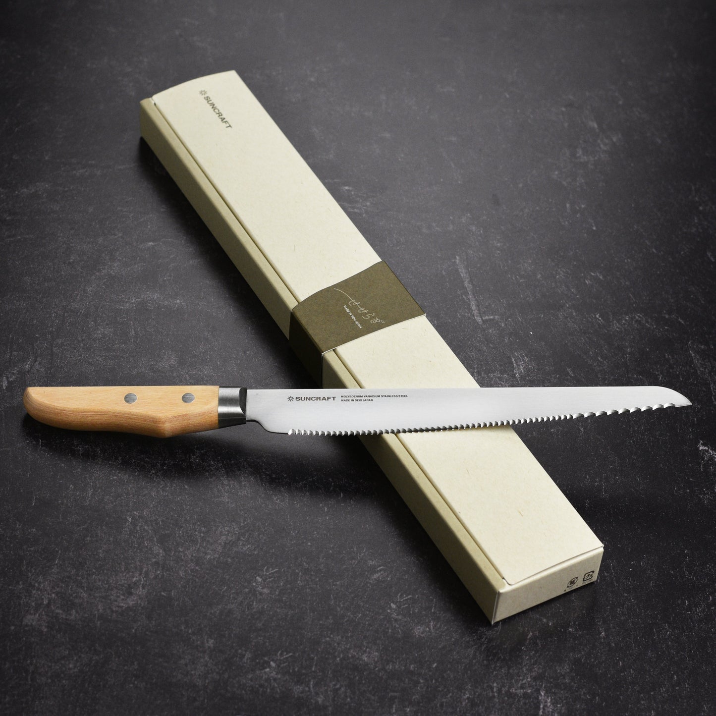 Suncraft Seseragi 8.75" Bread Knife, Right-Handed