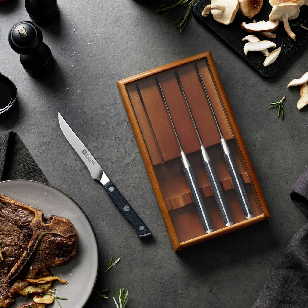 Zwilling Spectrum 4 Piece Steak Knife Set with Wooden Case