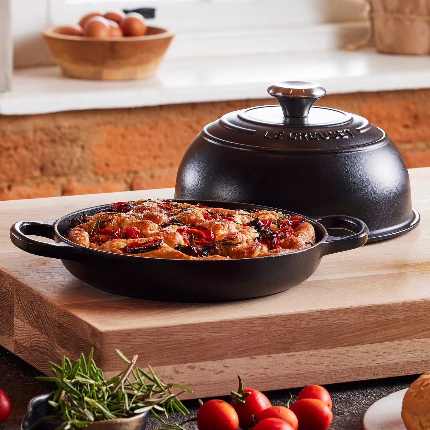 Le Creuset Signature Cast Iron 9.5" Licorice Bread Oven