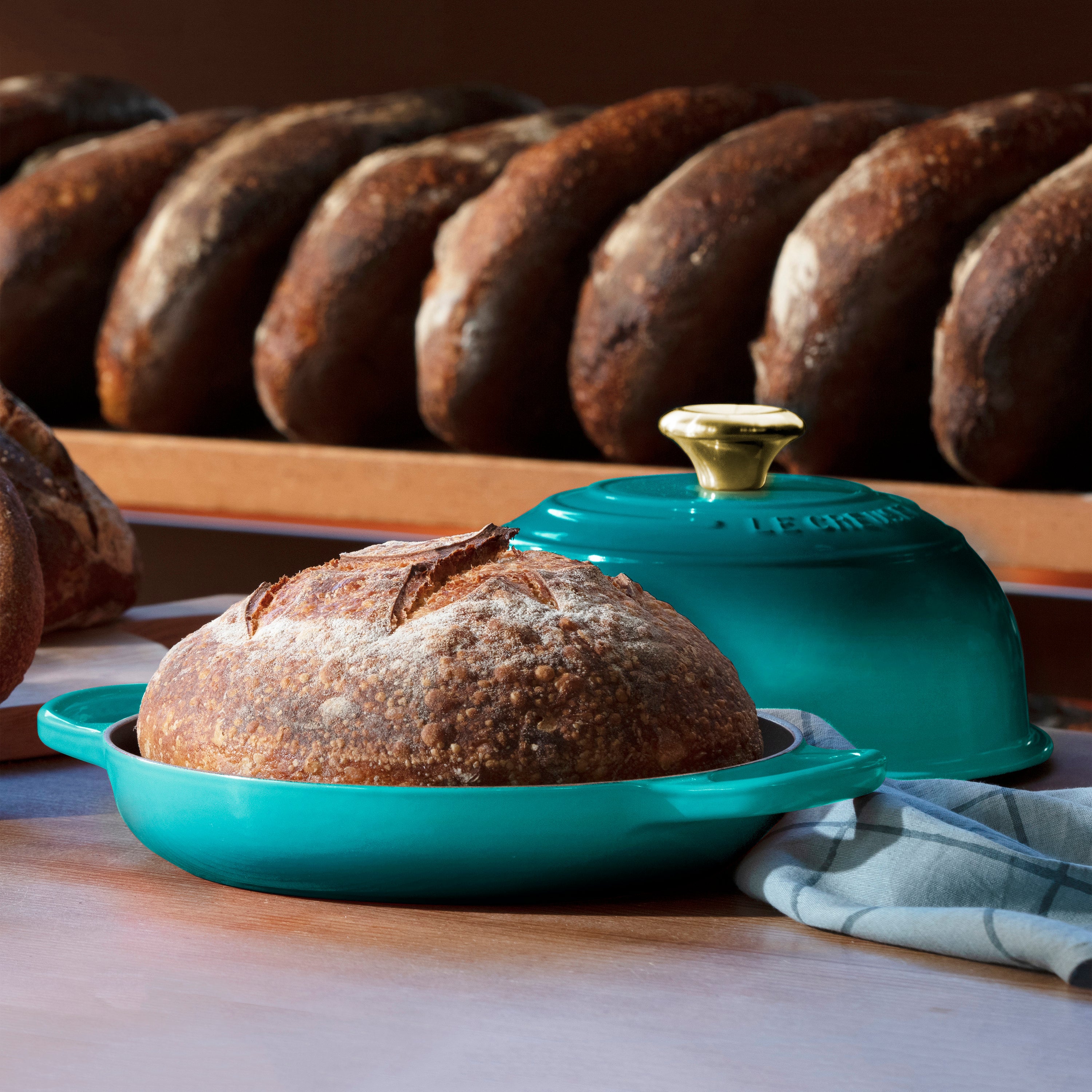 Le Creuset Signature Cast Iron 9.5" Bleu Riviera Bread Oven