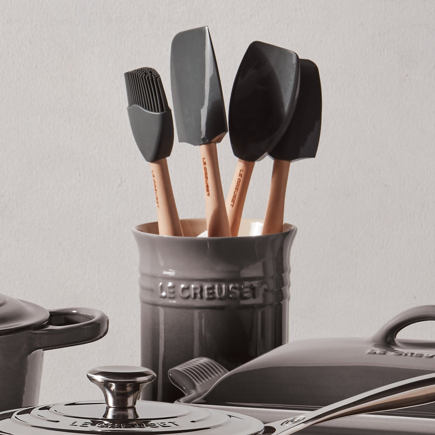 Le Creuset 5 Piece Oyster Silicone Utensil Set