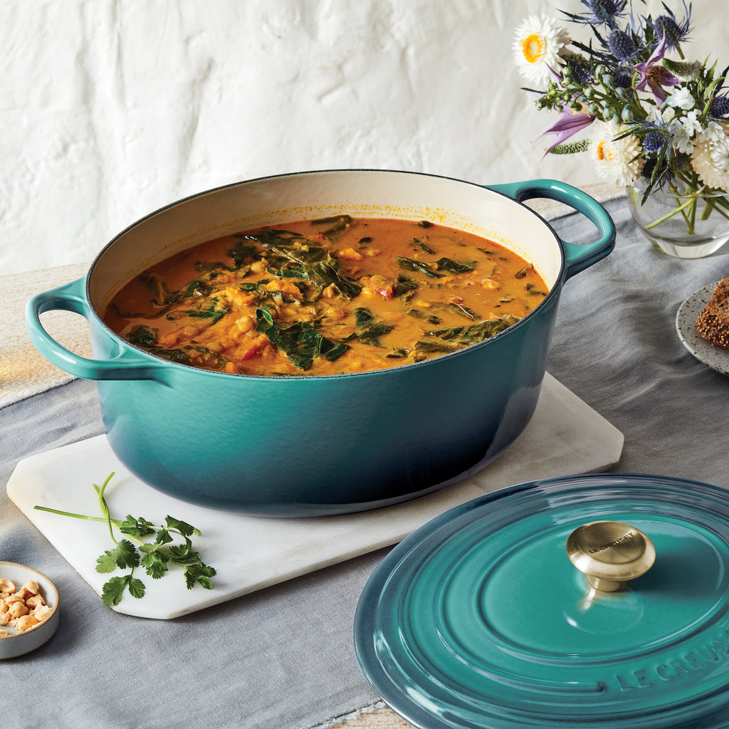Le Creuset Signature Cast Iron 6.75-quart Bleu Riviera Oval Dutch Oven