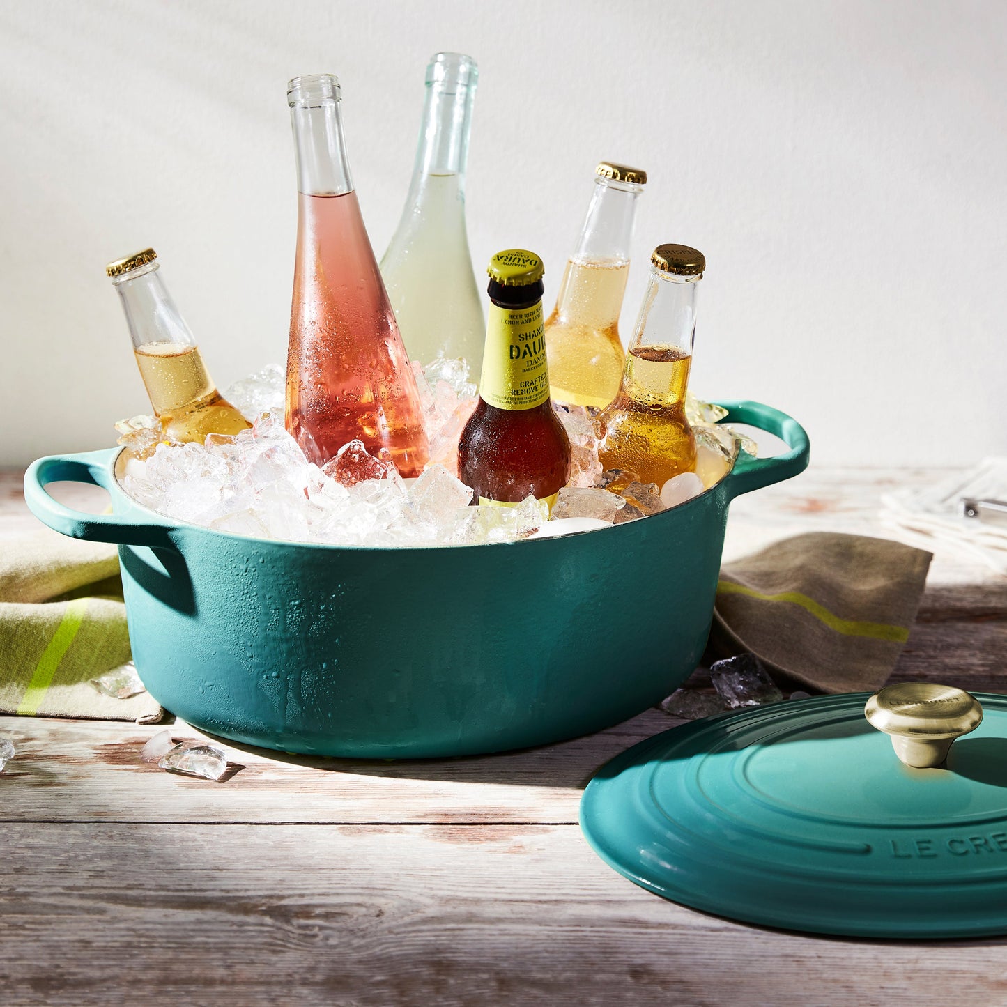 Le Creuset Signature Cast Iron 6.75-quart Bleu Riviera Oval Dutch Oven