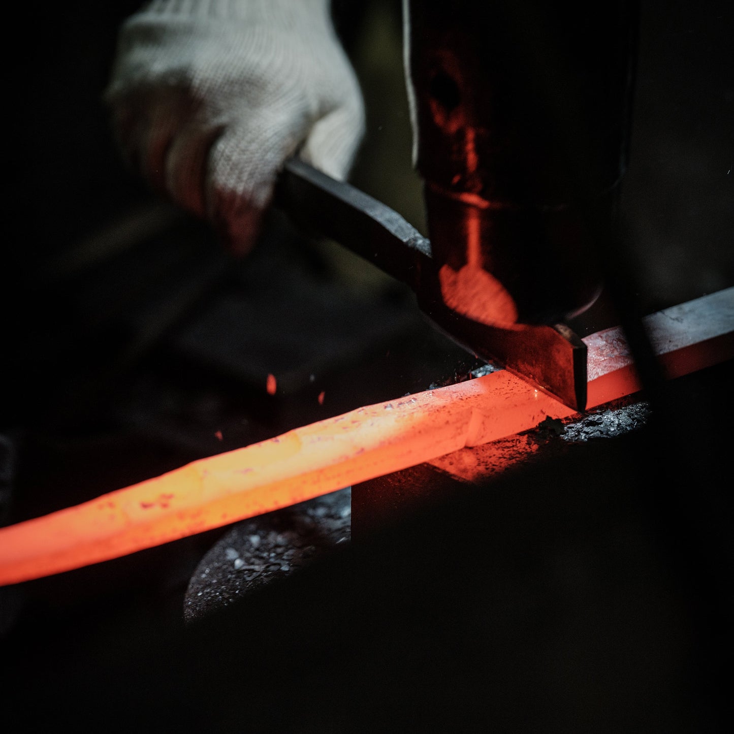 Takayuki Hammered Damascus 7" Gyuto
