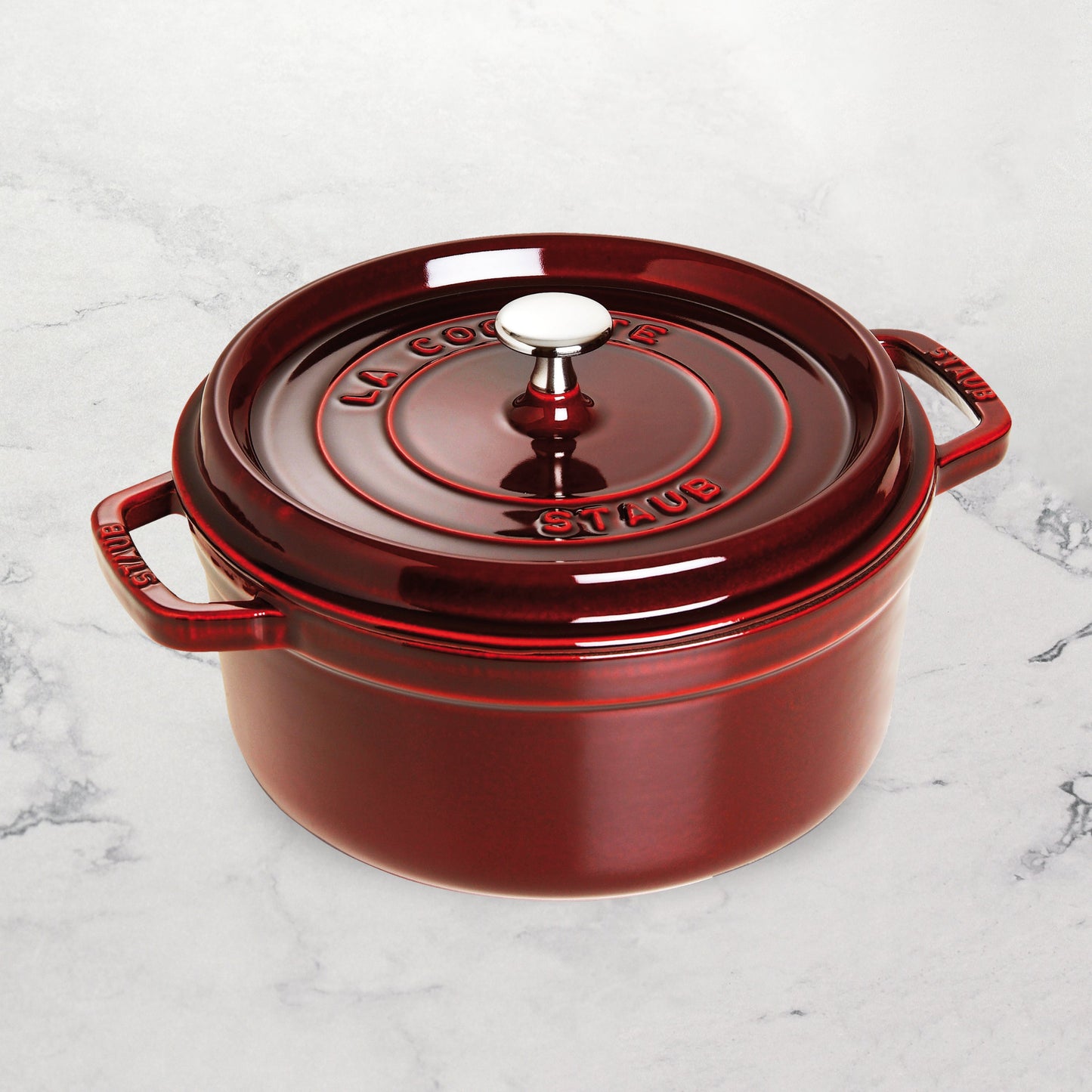 Staub 7-quart Grenadine Round Dutch Oven