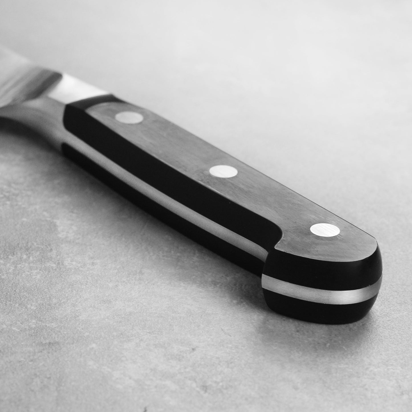 Yaxell Ketu SG2 8" Chef's Knife