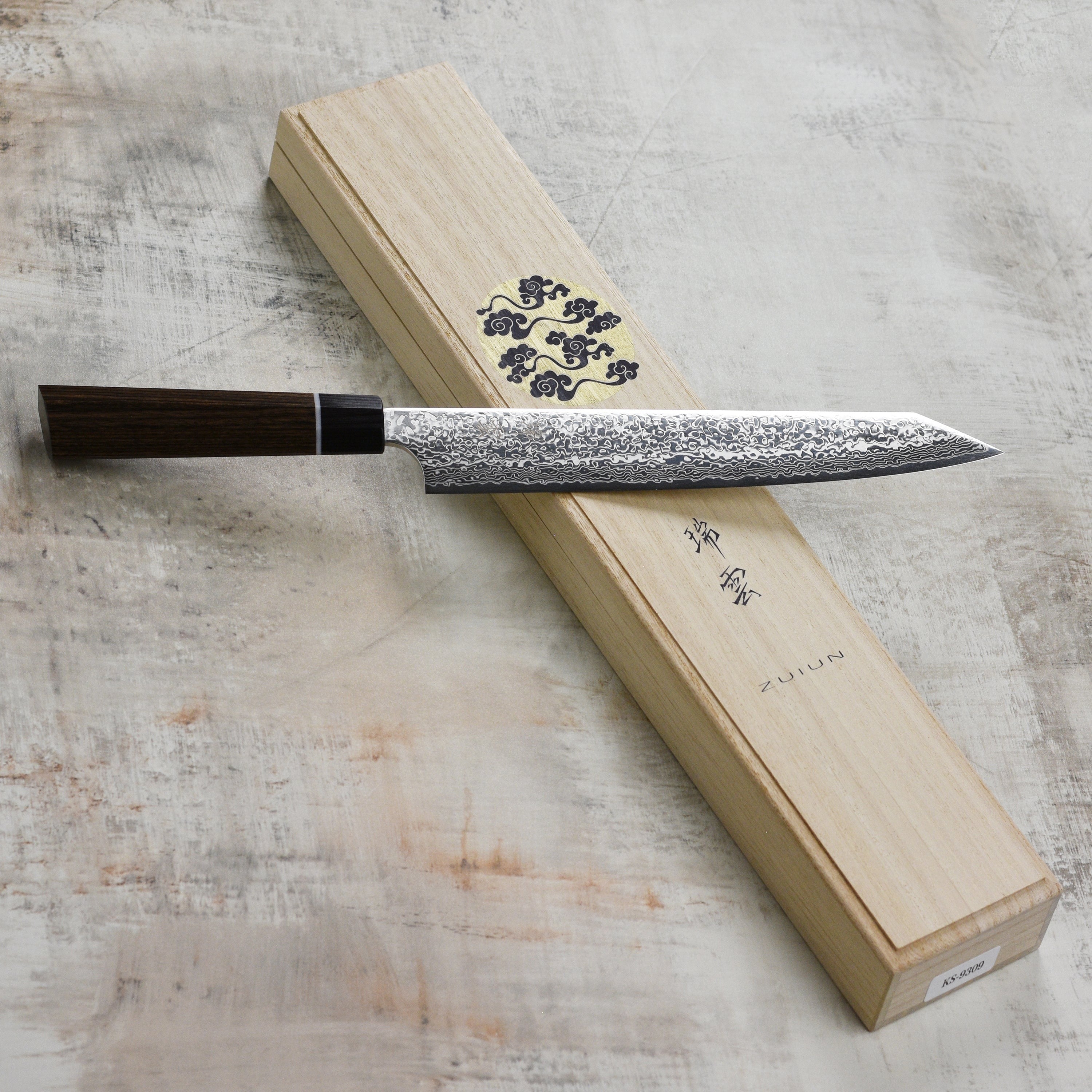 Seki Kanetsugu Zuiun SG2 9.4" Kiritsuke Sujihiki