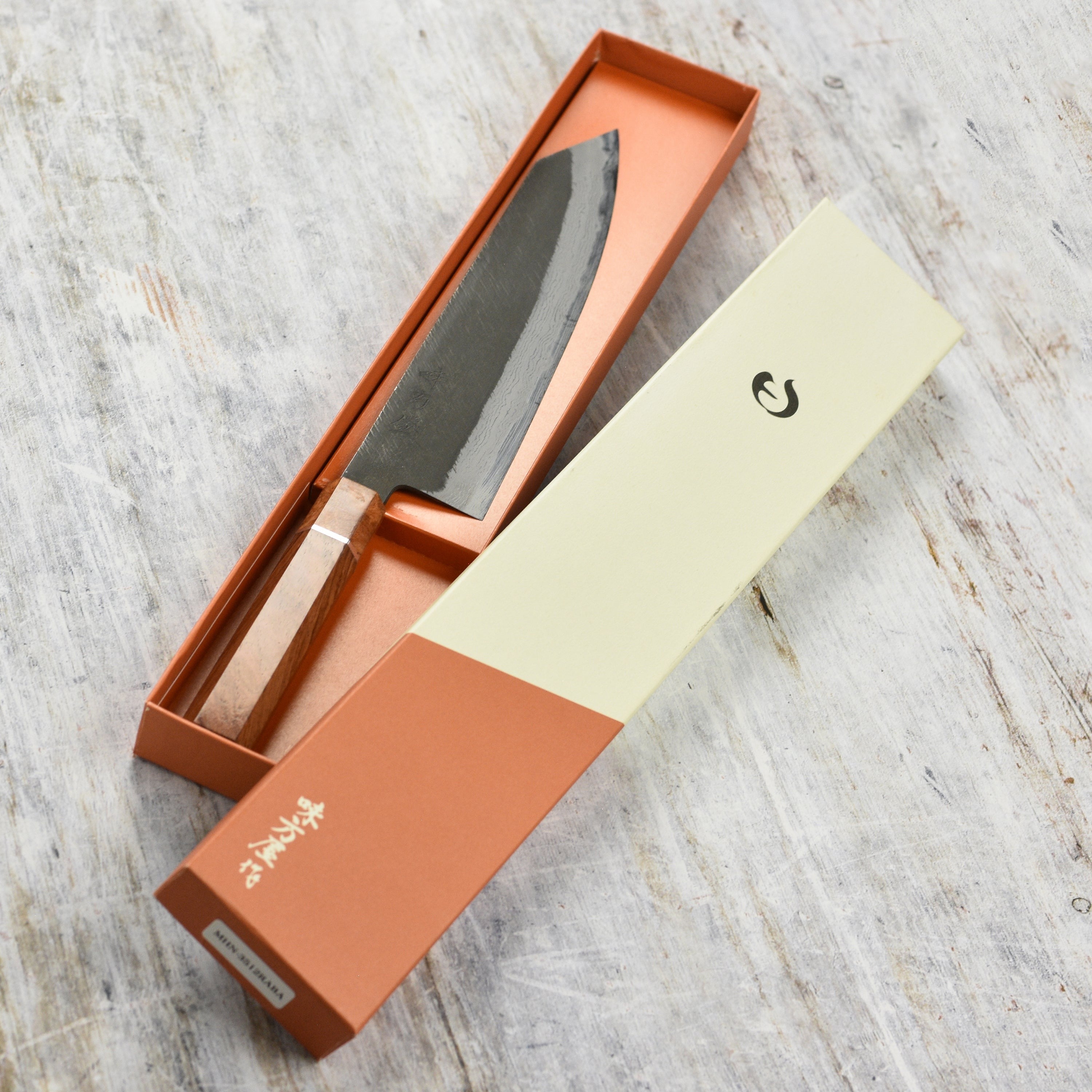 Hinoura Shirogami #2 Matsuba Damascus 9.4" Kiritsuke Gyuto