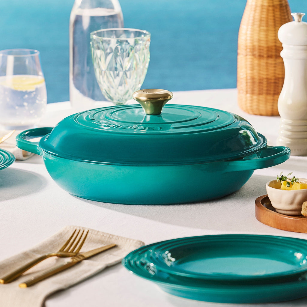 Le Creuset Signature Cast Iron 5-quart Bleu Riviera Braiser