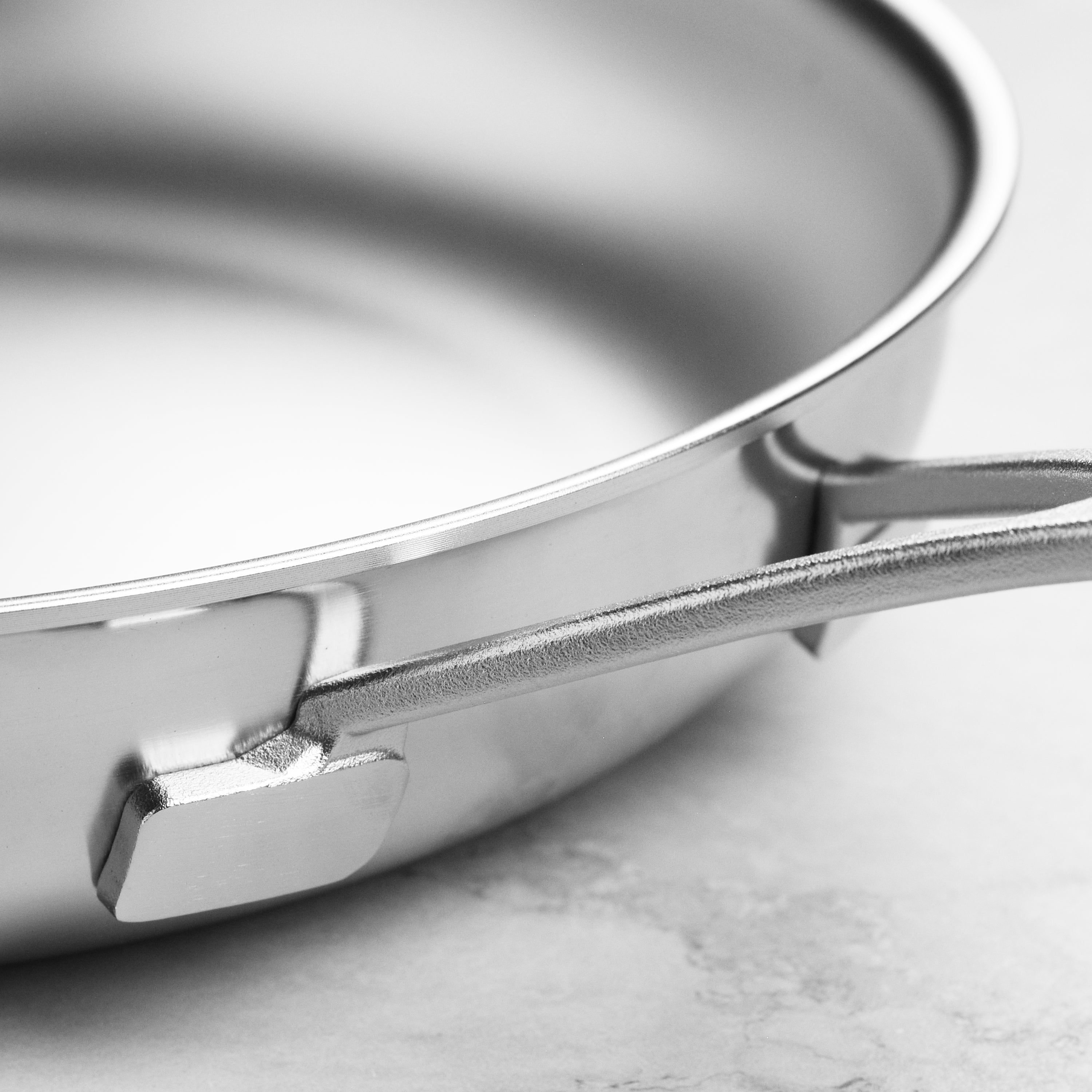 Demeyere Industry5 9.5" Nanotouch Fry Pan